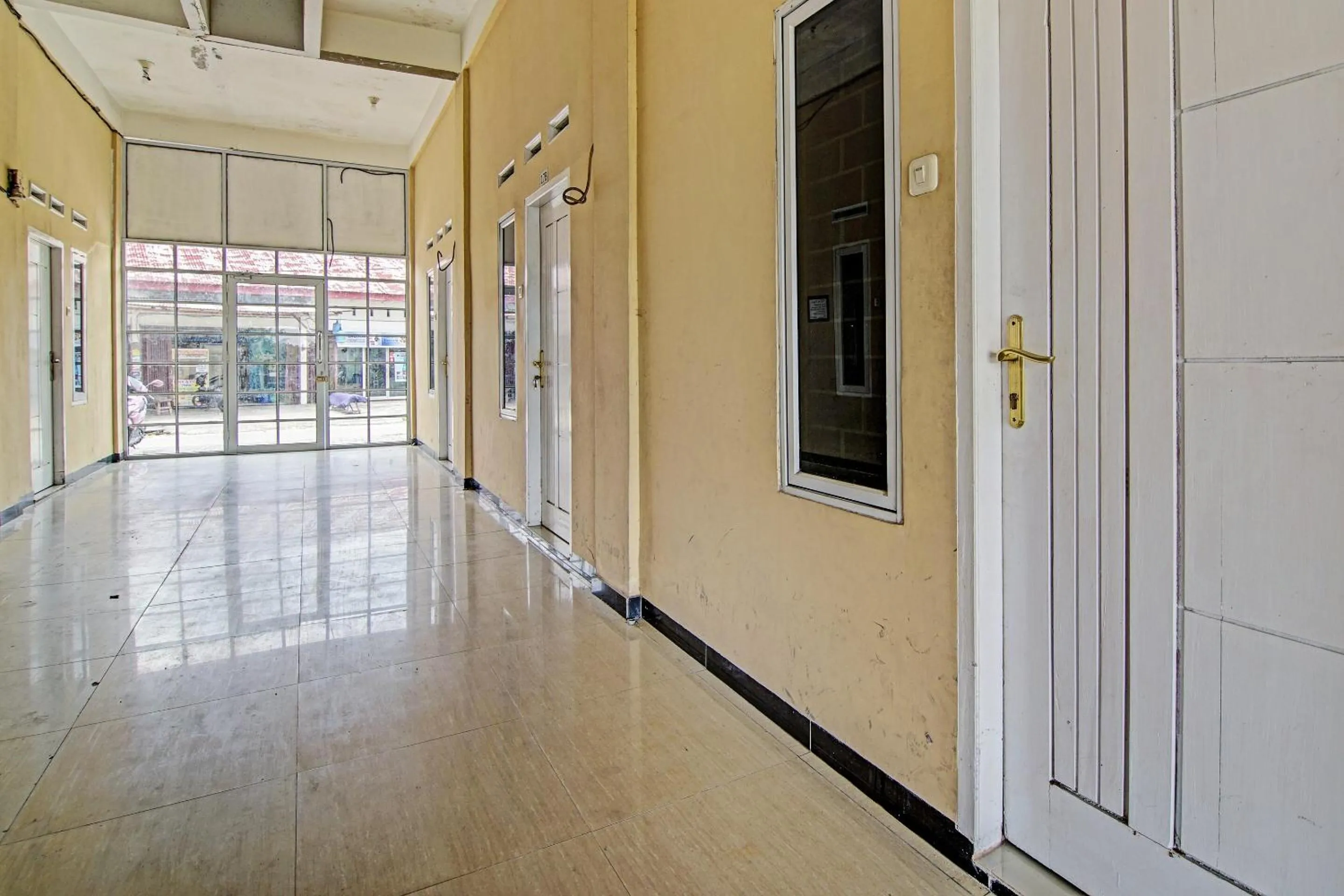 Lobby or reception in Hotel O Lucky Guesthouse