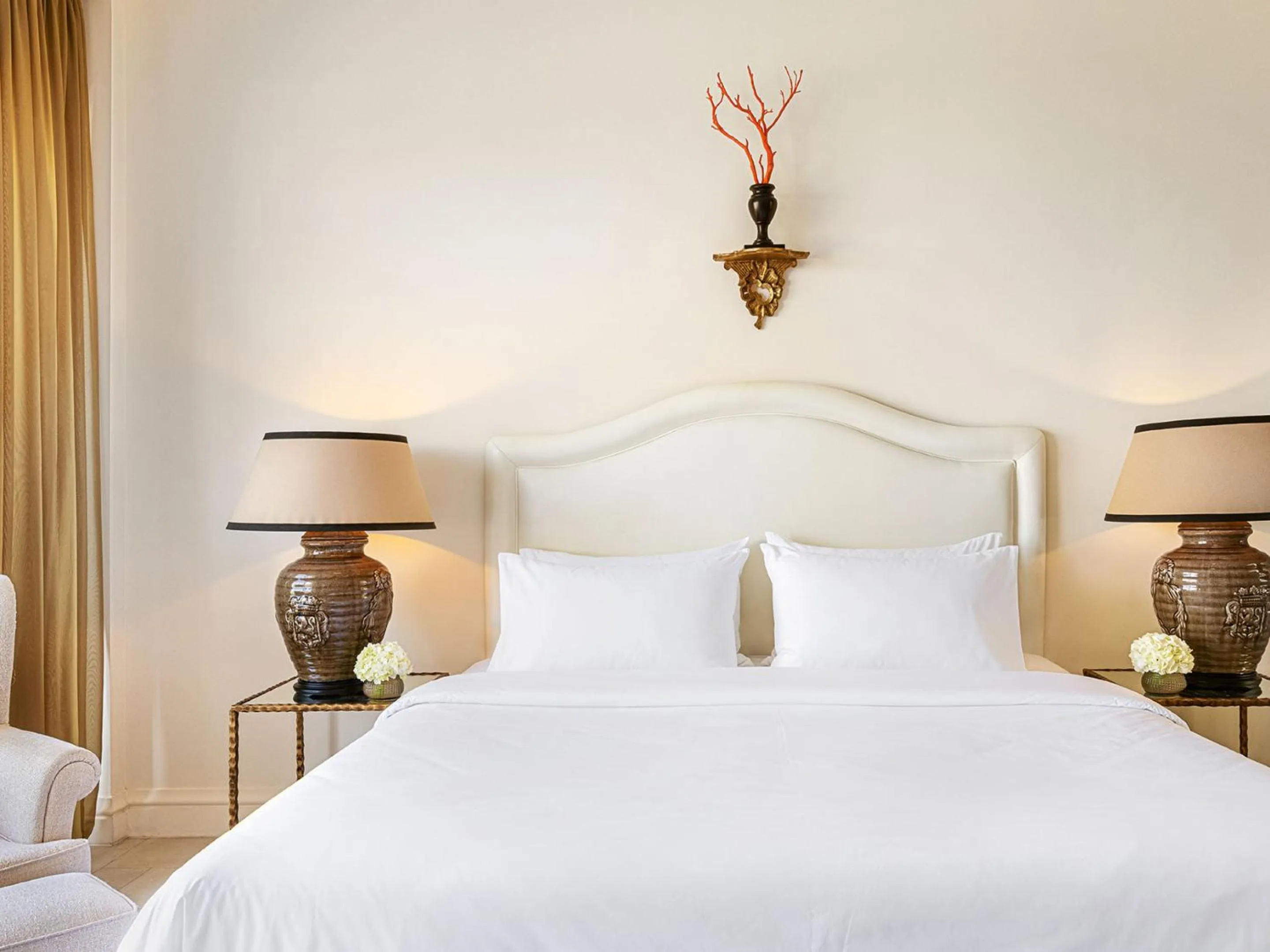 Bed in Grecotel Eva Palace