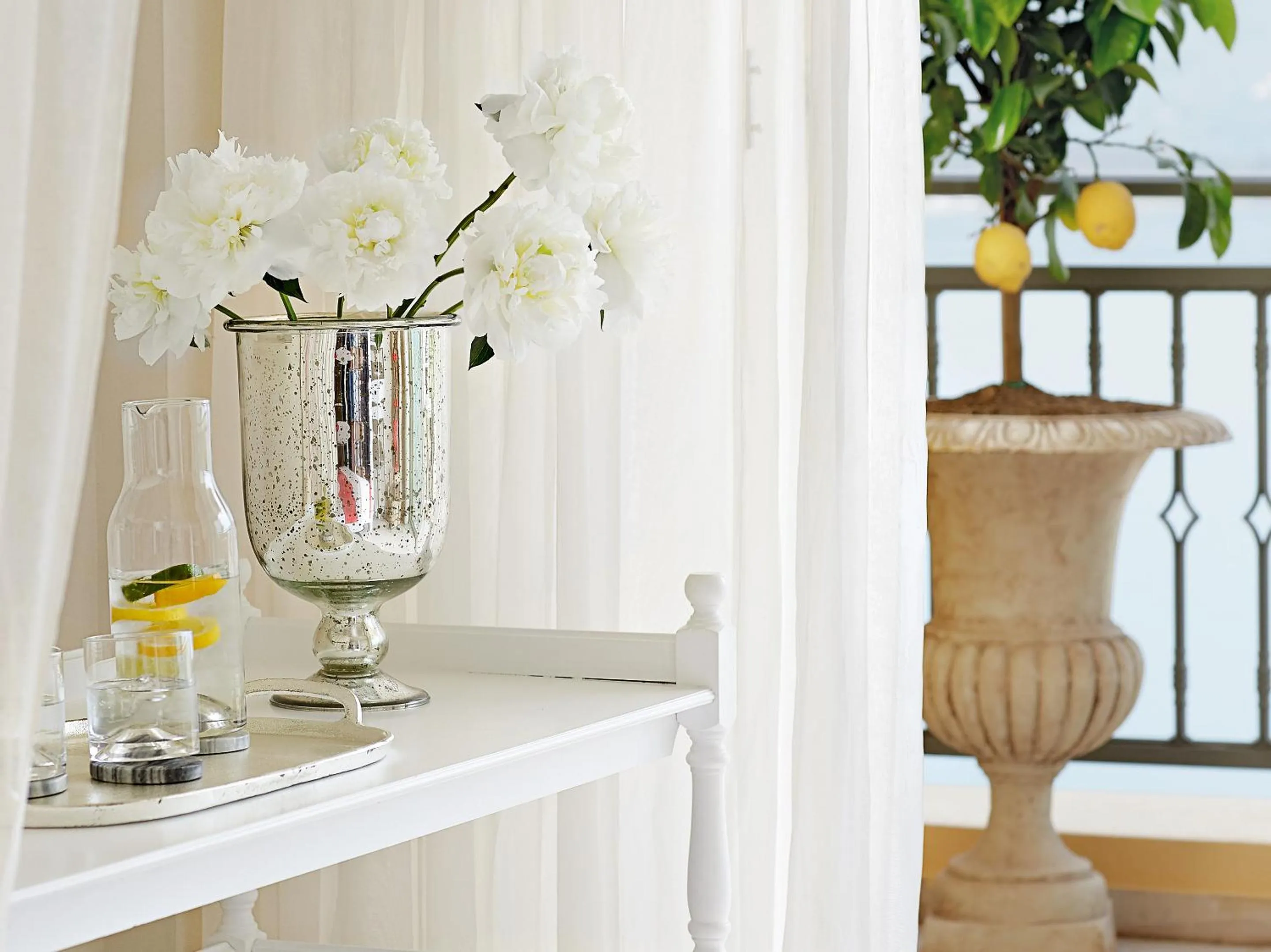 Decorative detail in Grecotel Eva Palace