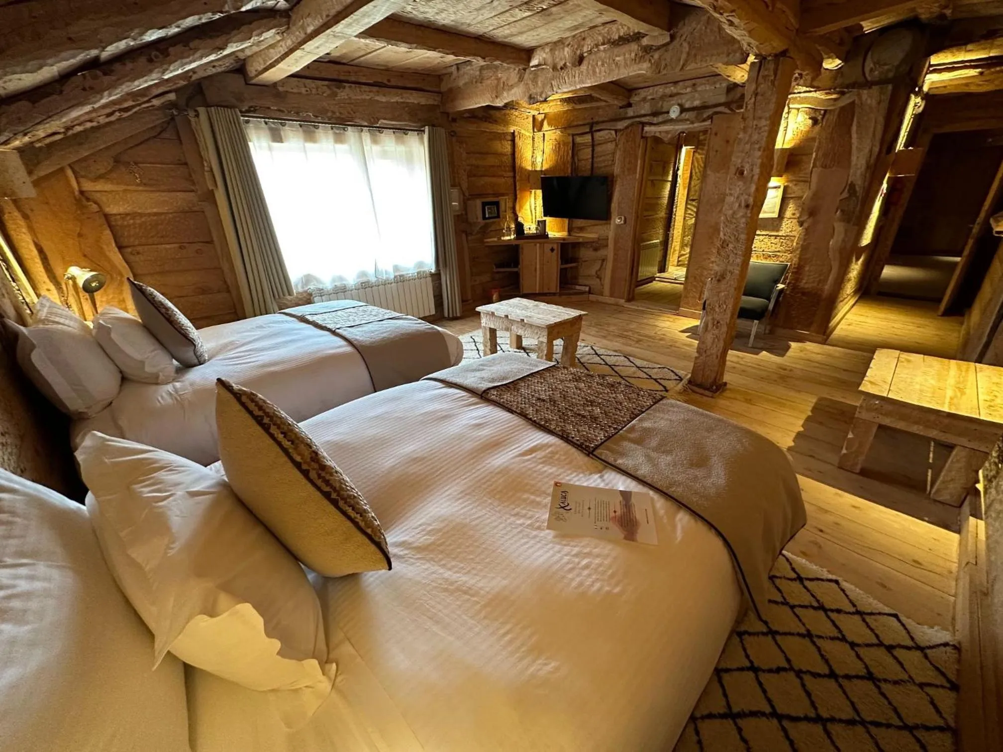 Photo of the whole room in Hotel Xaluca Spa Aguelmame Sidi Ali