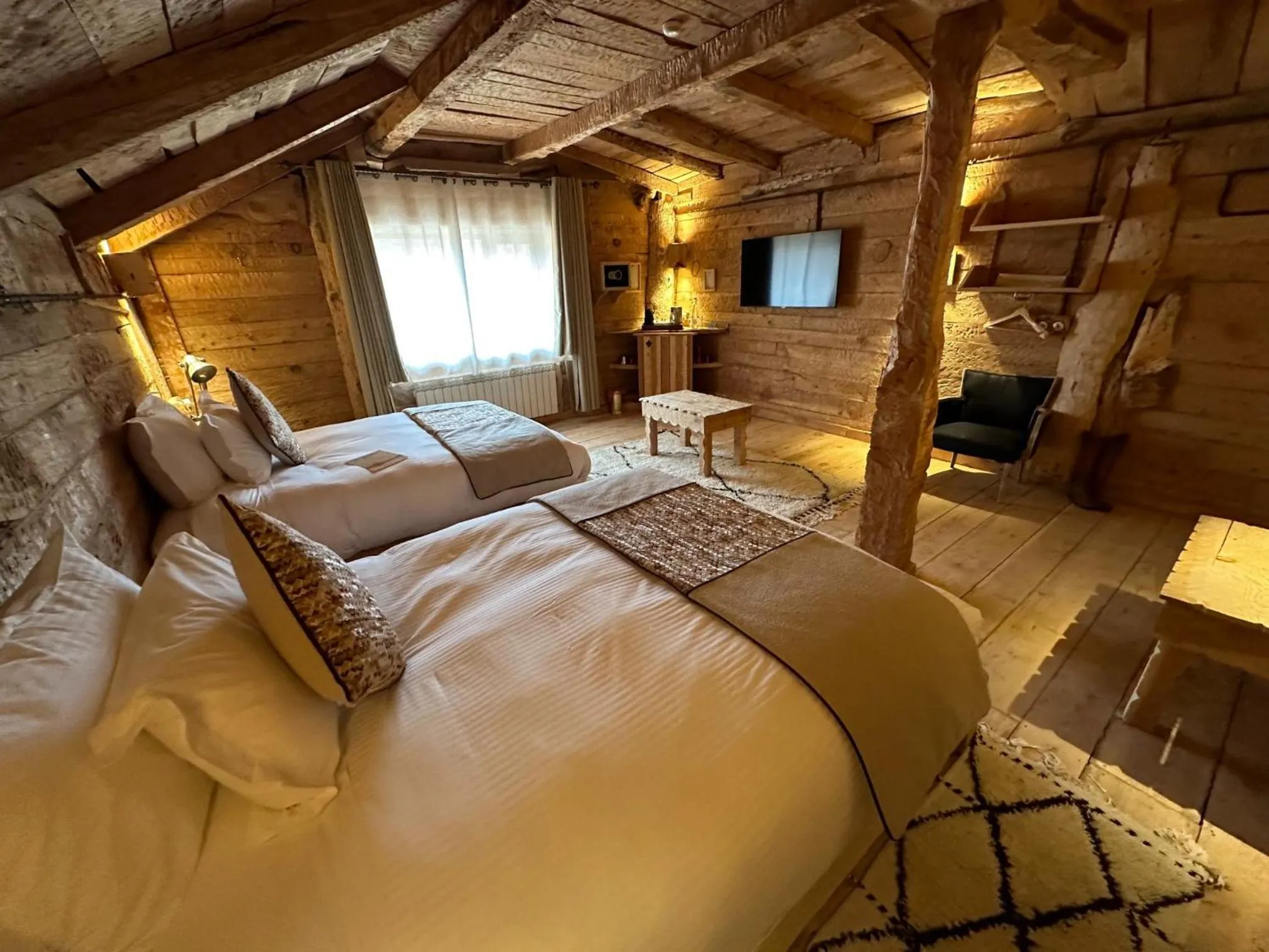 Bed in Hotel Xaluca Spa Aguelmame Sidi Ali