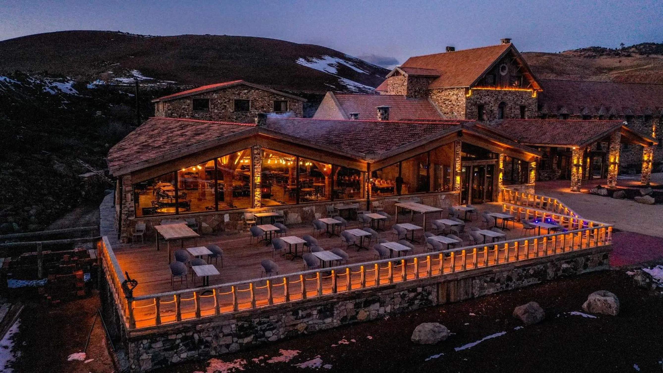 Property building in Hotel Xaluca Spa Aguelmame Sidi Ali