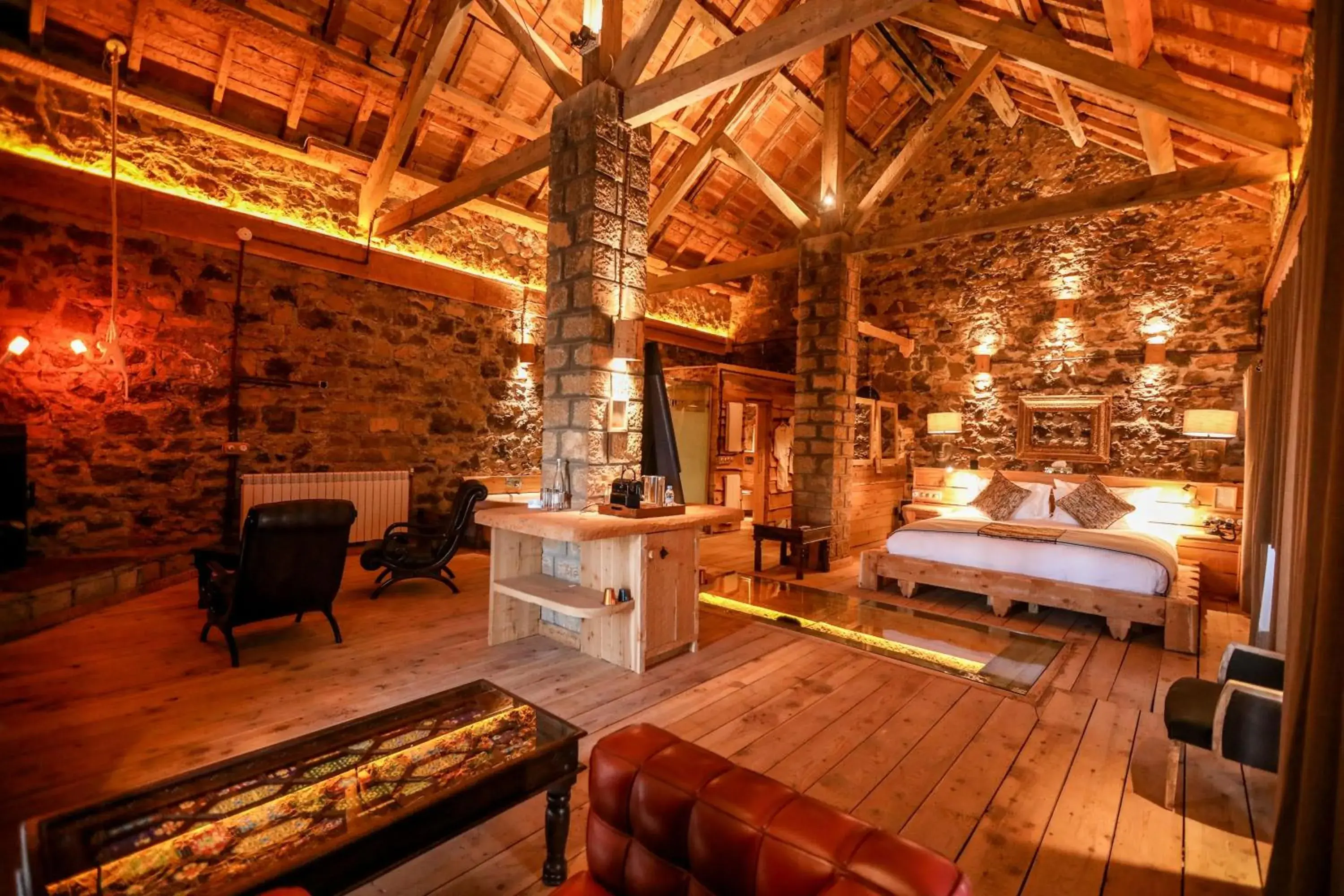 Deluxe Apartment in Hotel Xaluca Spa Aguelmame Sidi Ali Deluxe Apartment in Hotel Xaluca Spa Aguelmame Sidi Ali