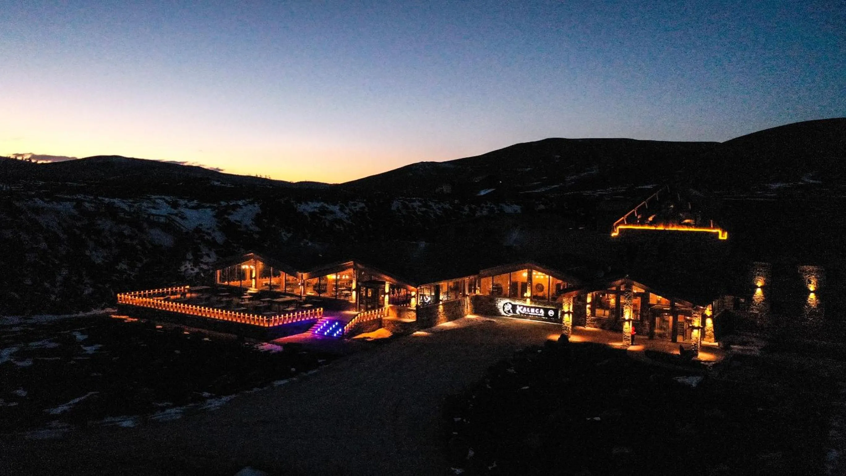 Property building in Hotel Xaluca Spa Aguelmame Sidi Ali