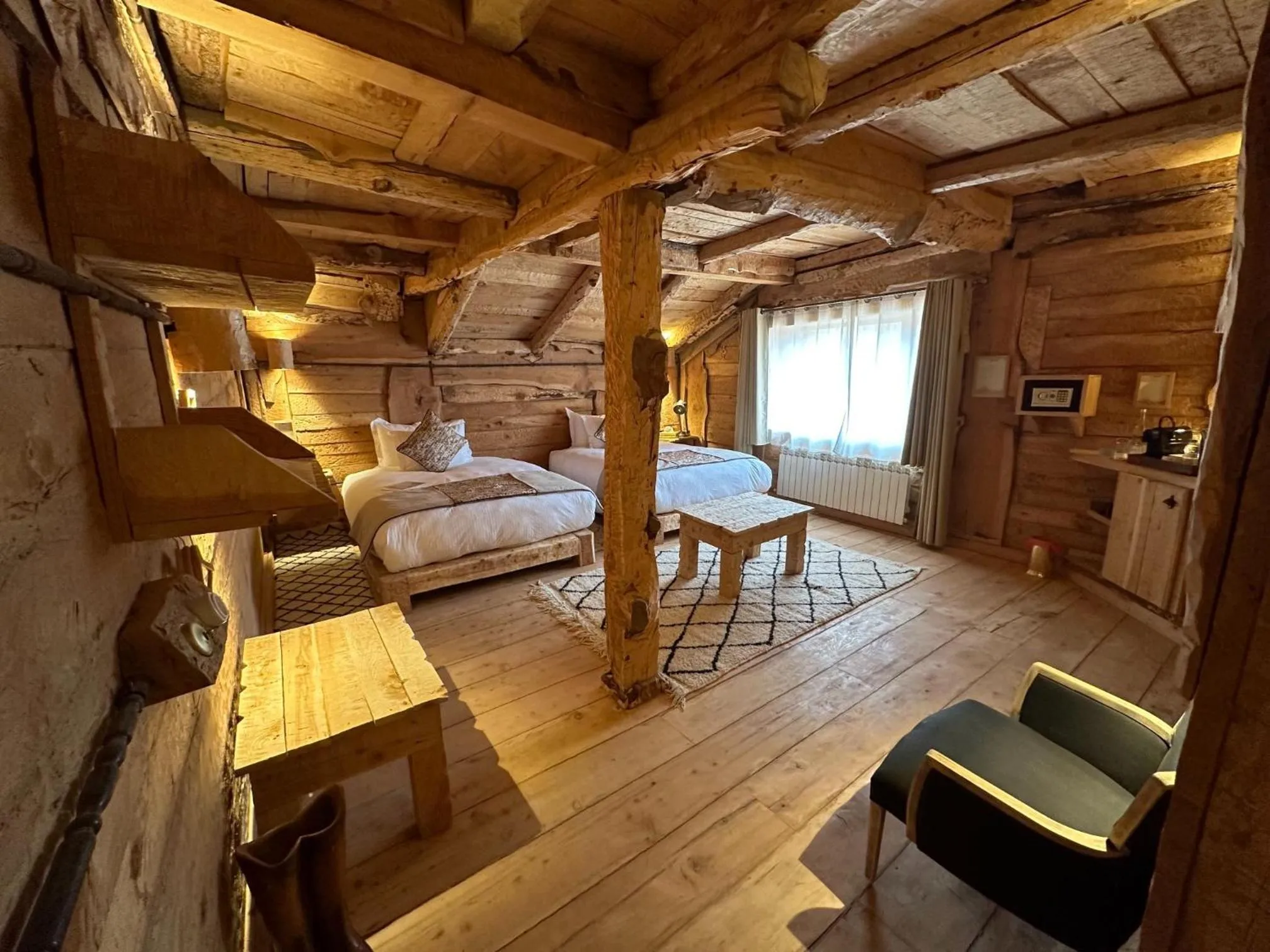 Photo of the whole room, Bed in Hotel Xaluca Spa Aguelmame Sidi Ali