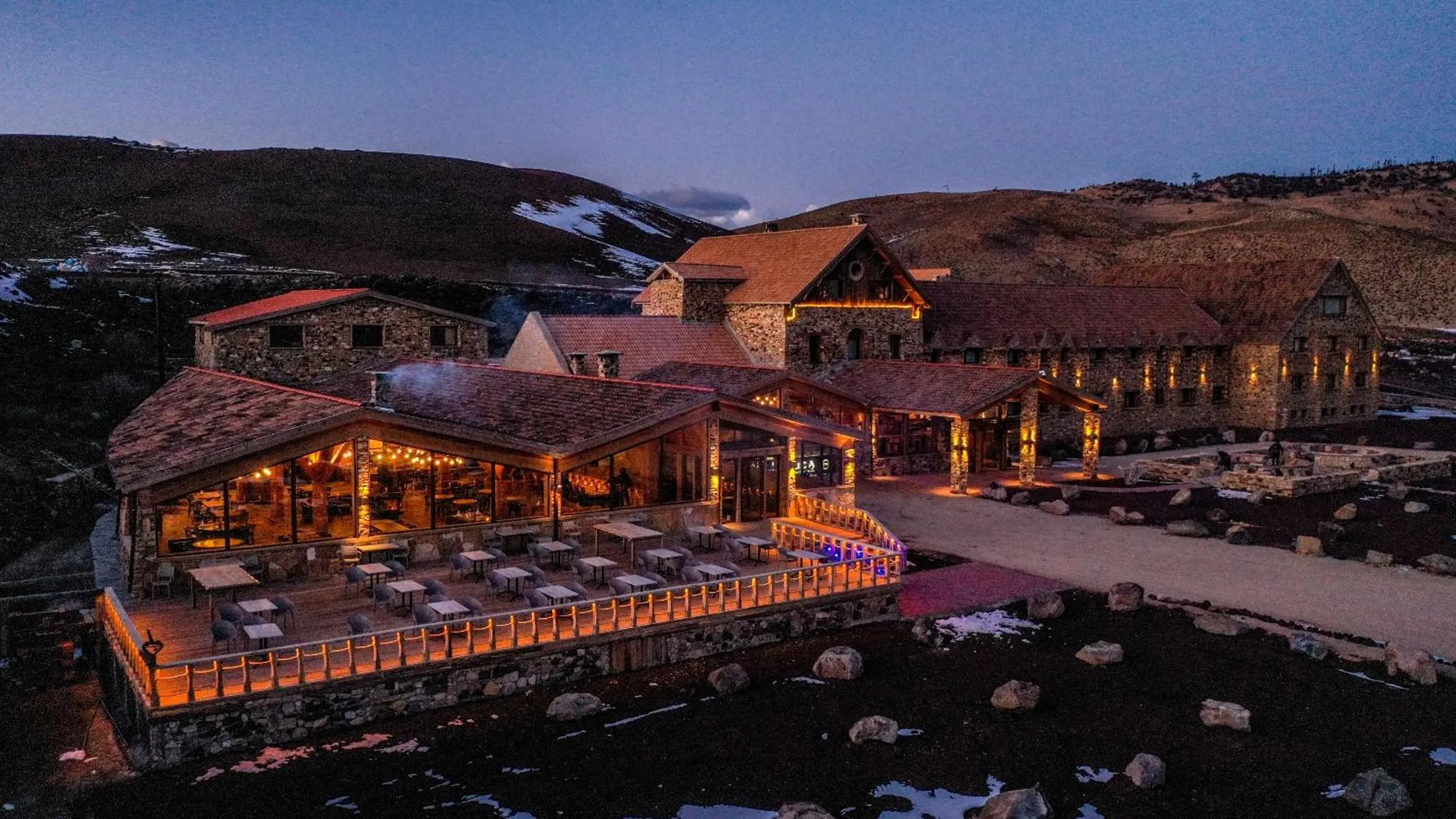 Property building in Hotel Xaluca Spa Aguelmame Sidi Ali