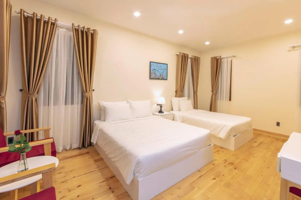 Bedroom, Bed in Omirita Resort Dalat
