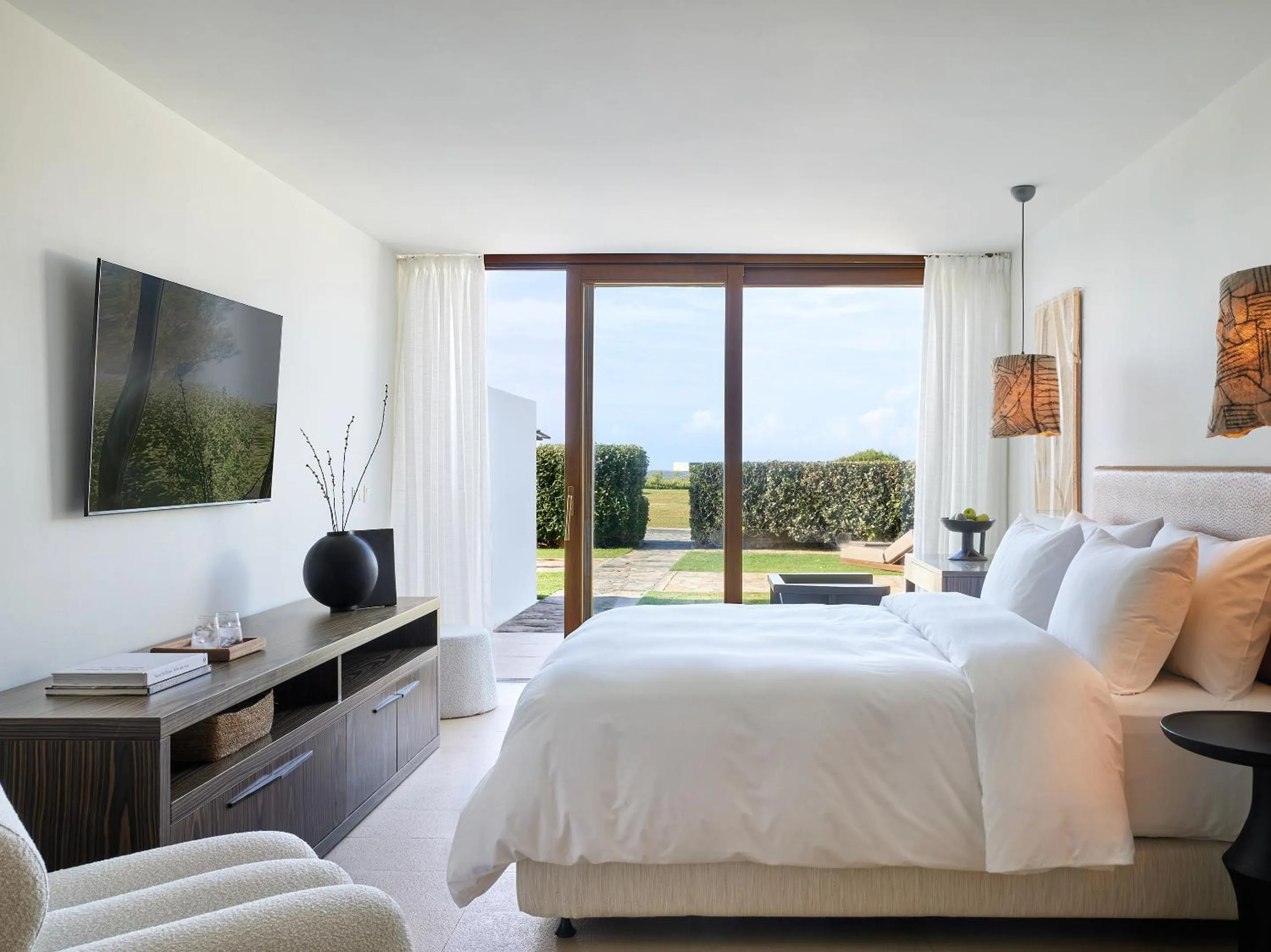 Bed in Amirandes, A Grecotel Resort to Live