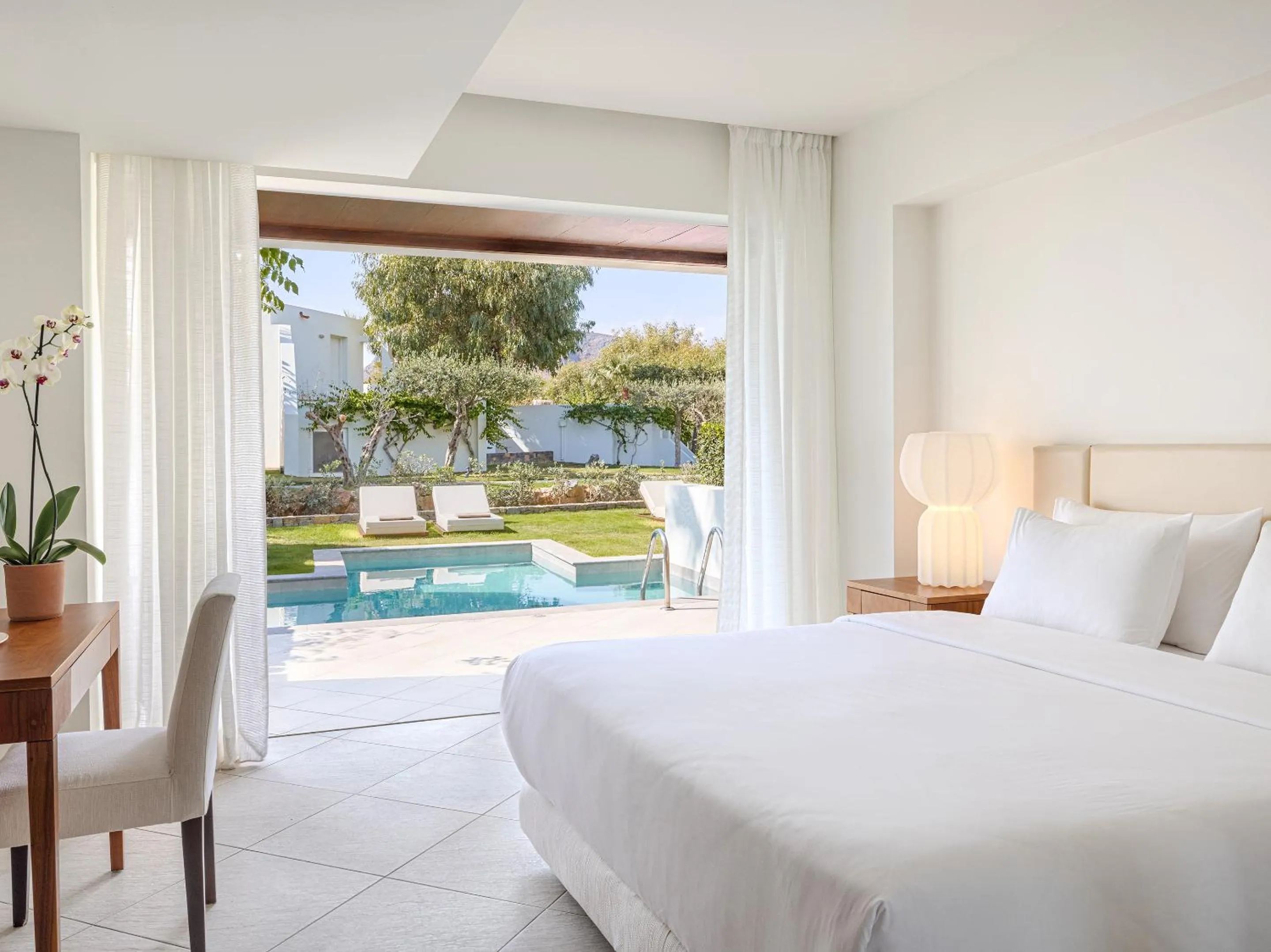 Photo of the whole room, Bed in Amirandes, A Grecotel Resort to Live
