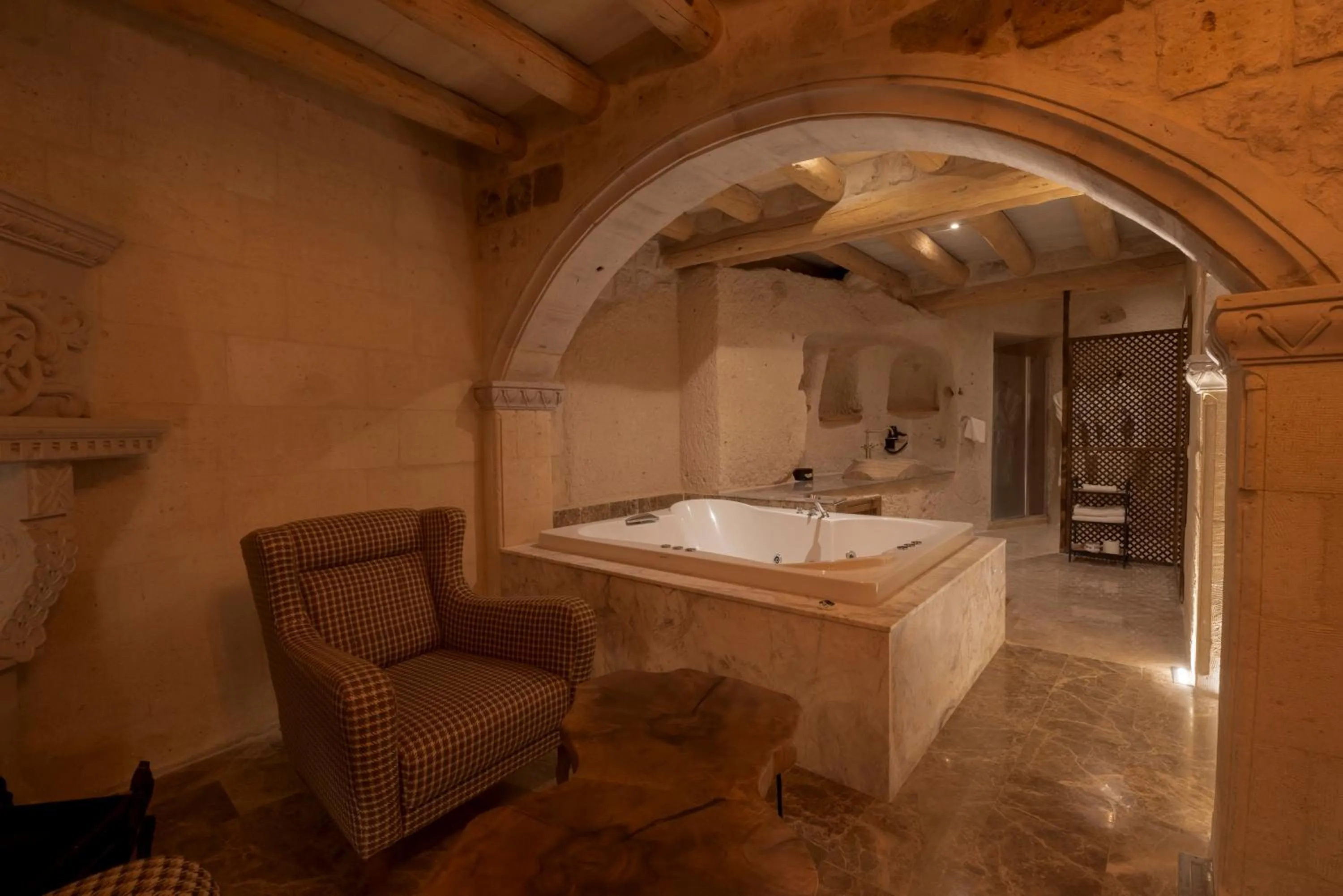 Hot Tub in Harem Suites Cappadocia