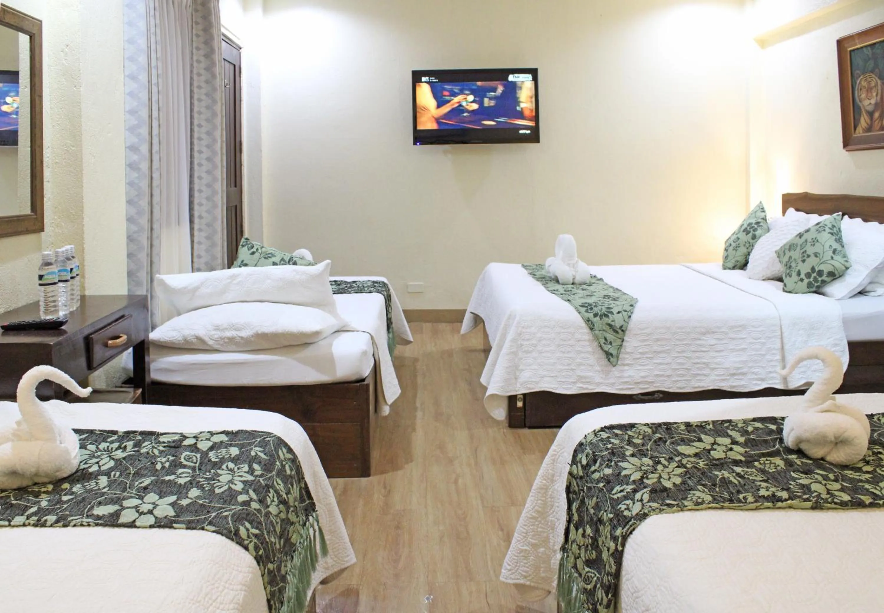 Bed in Balaibinda Lodge