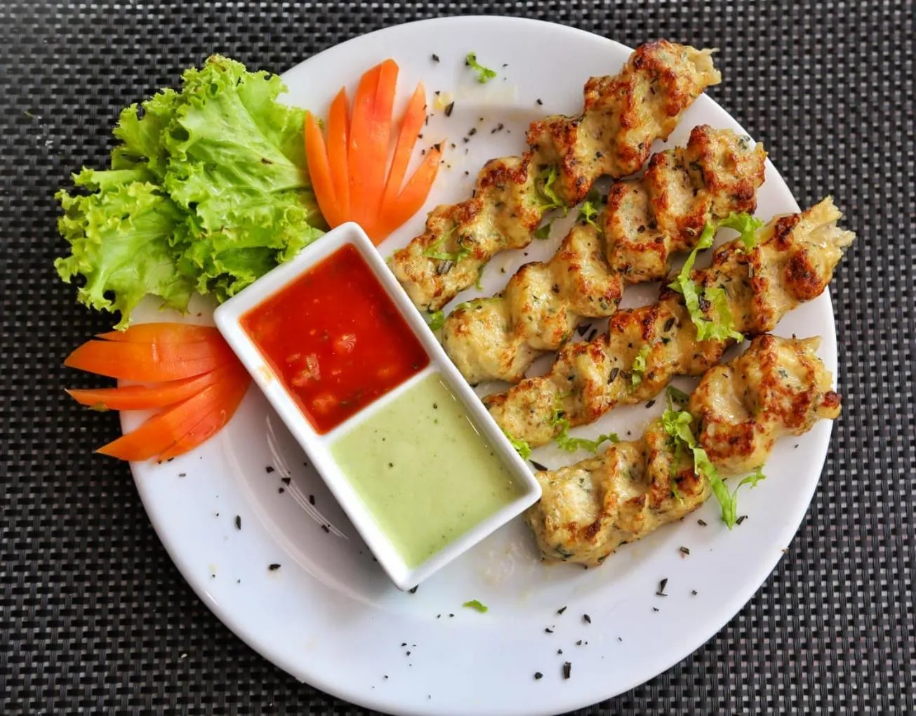 Restaurant/places to eat in Twin Sands Resort Penthouse