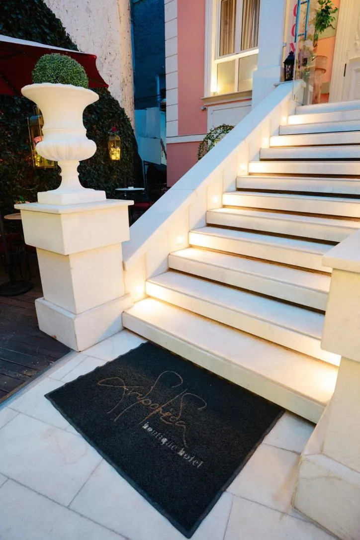 Andromeda Boutique Hotel