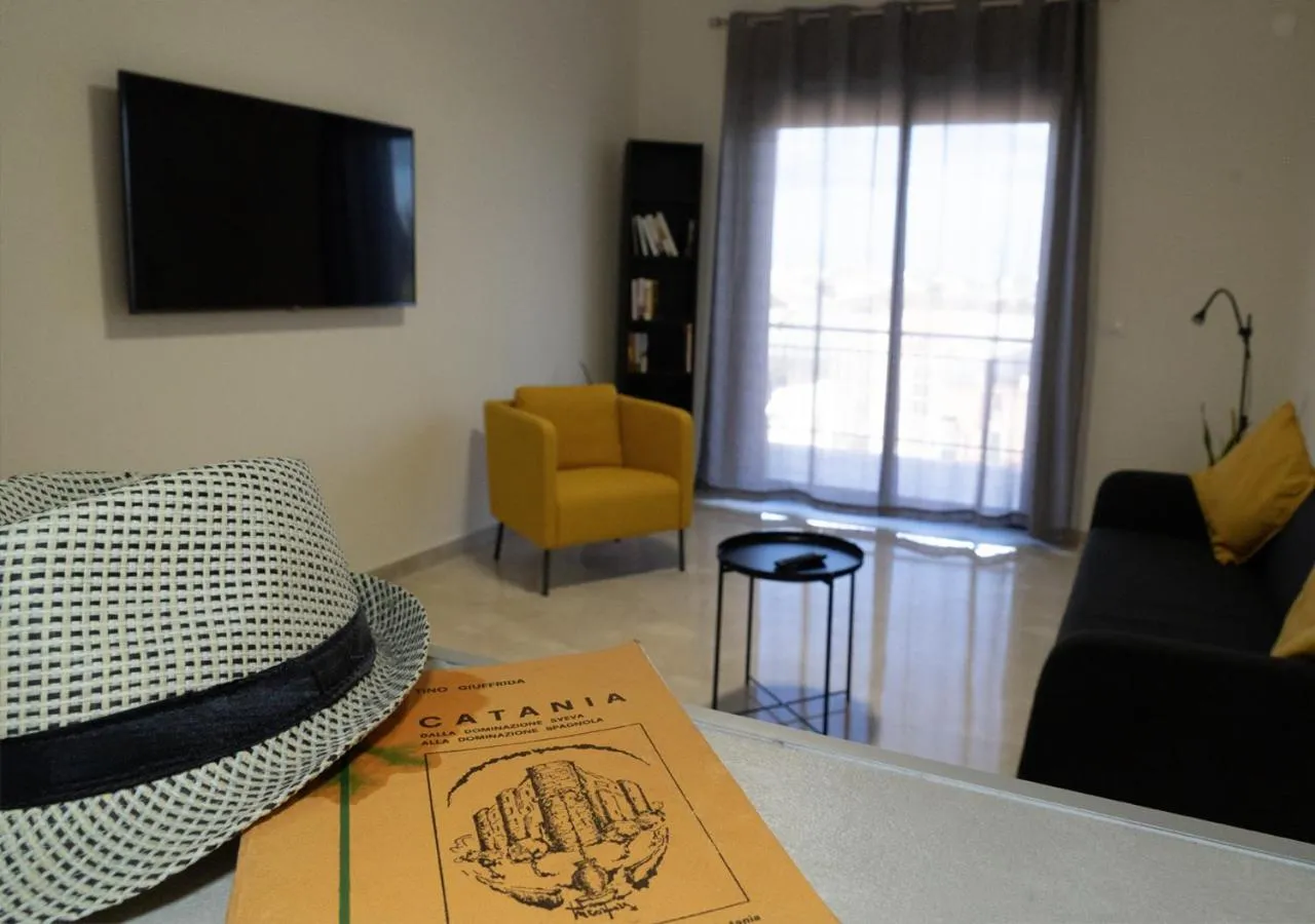 Communal lounge/ TV room, Bed in PAPALi 289