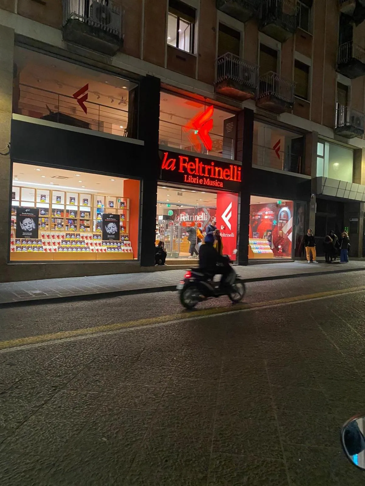 Property building in PAPALi 289