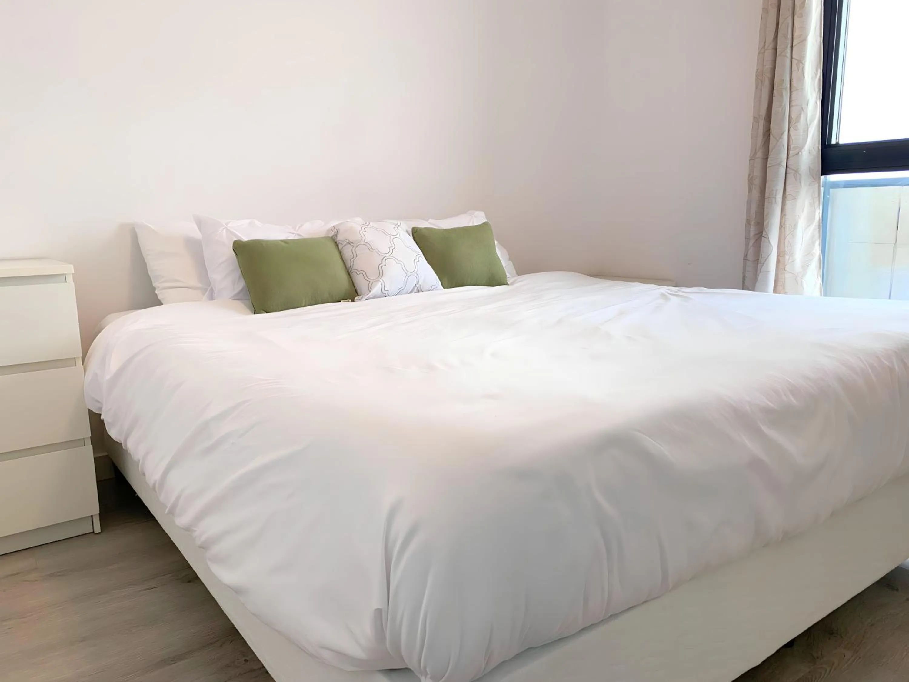 Bedroom in Cozy 1BR Condo w/ Insuite LDRY, Gym & Free Parking