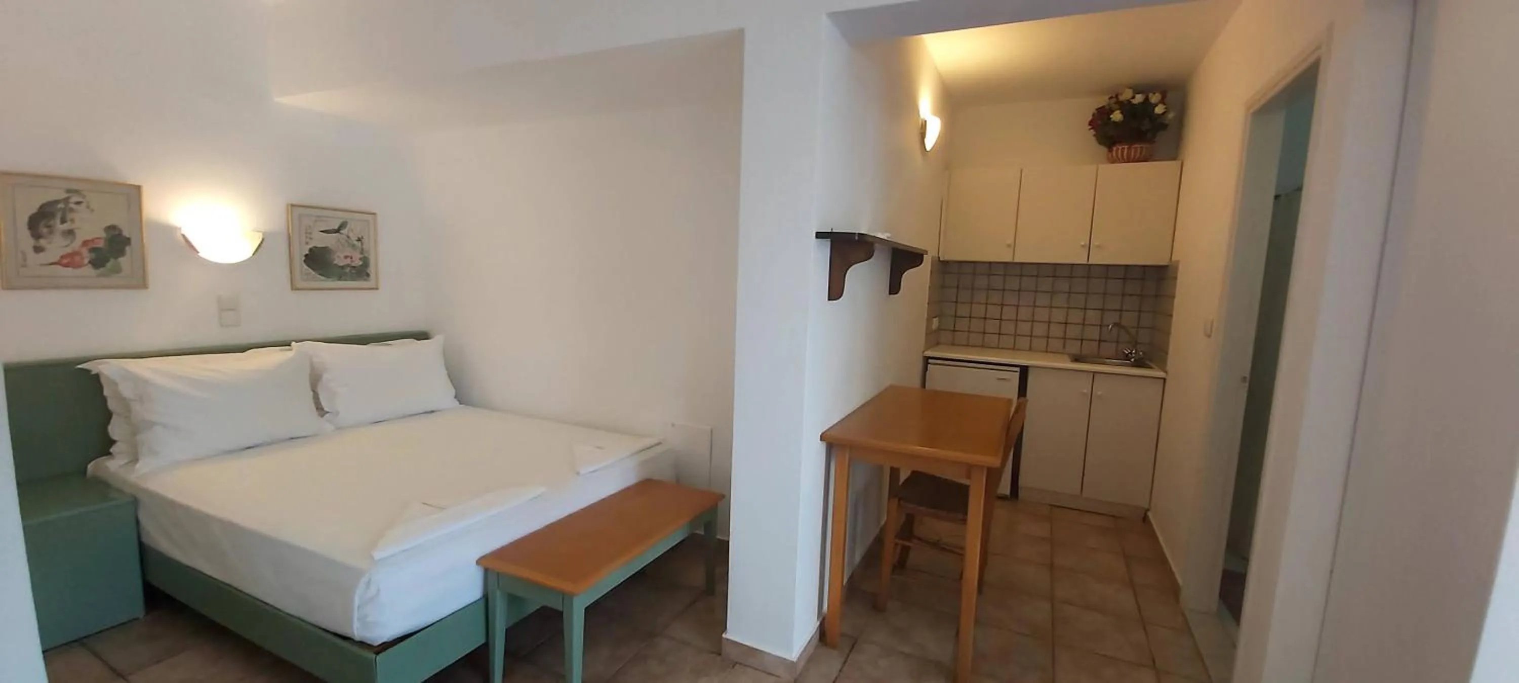 Bedroom, Bed in Andromeda Hotel Apartments