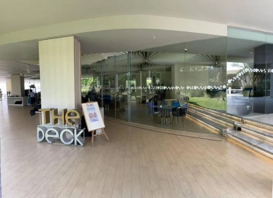 Restaurant/places to eat in Family Suite Sea view 2Bedroom at Veranda Residence Pattaya