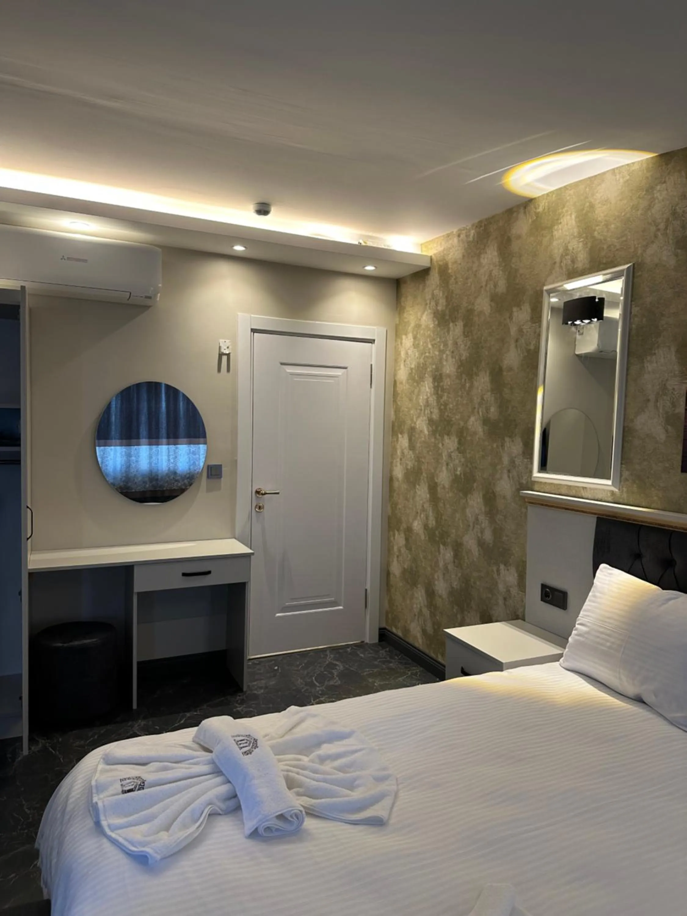 Photo of the whole room, Bed in Mar Boutique Apartment