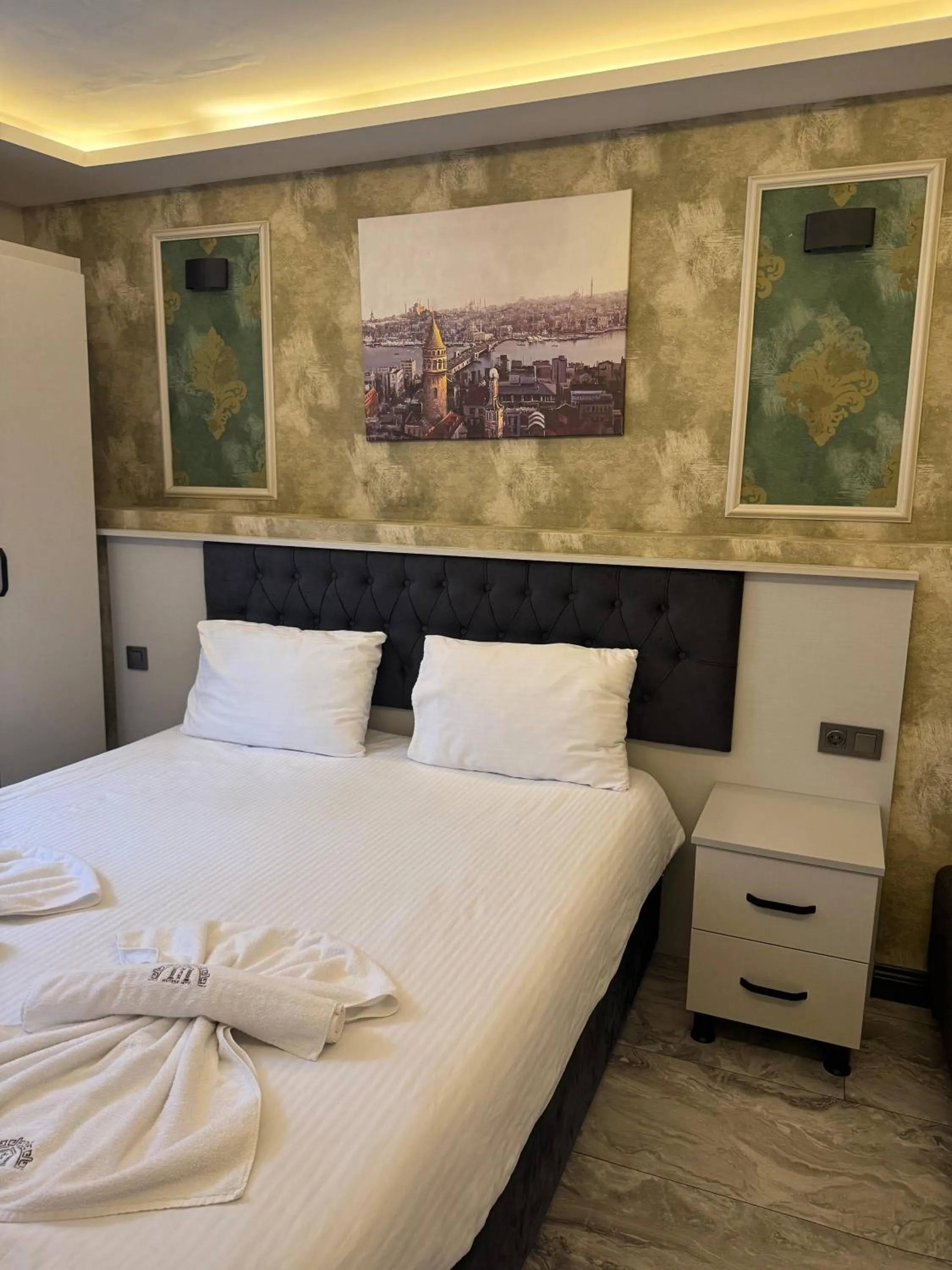 Bed in Mar Boutique Apartment