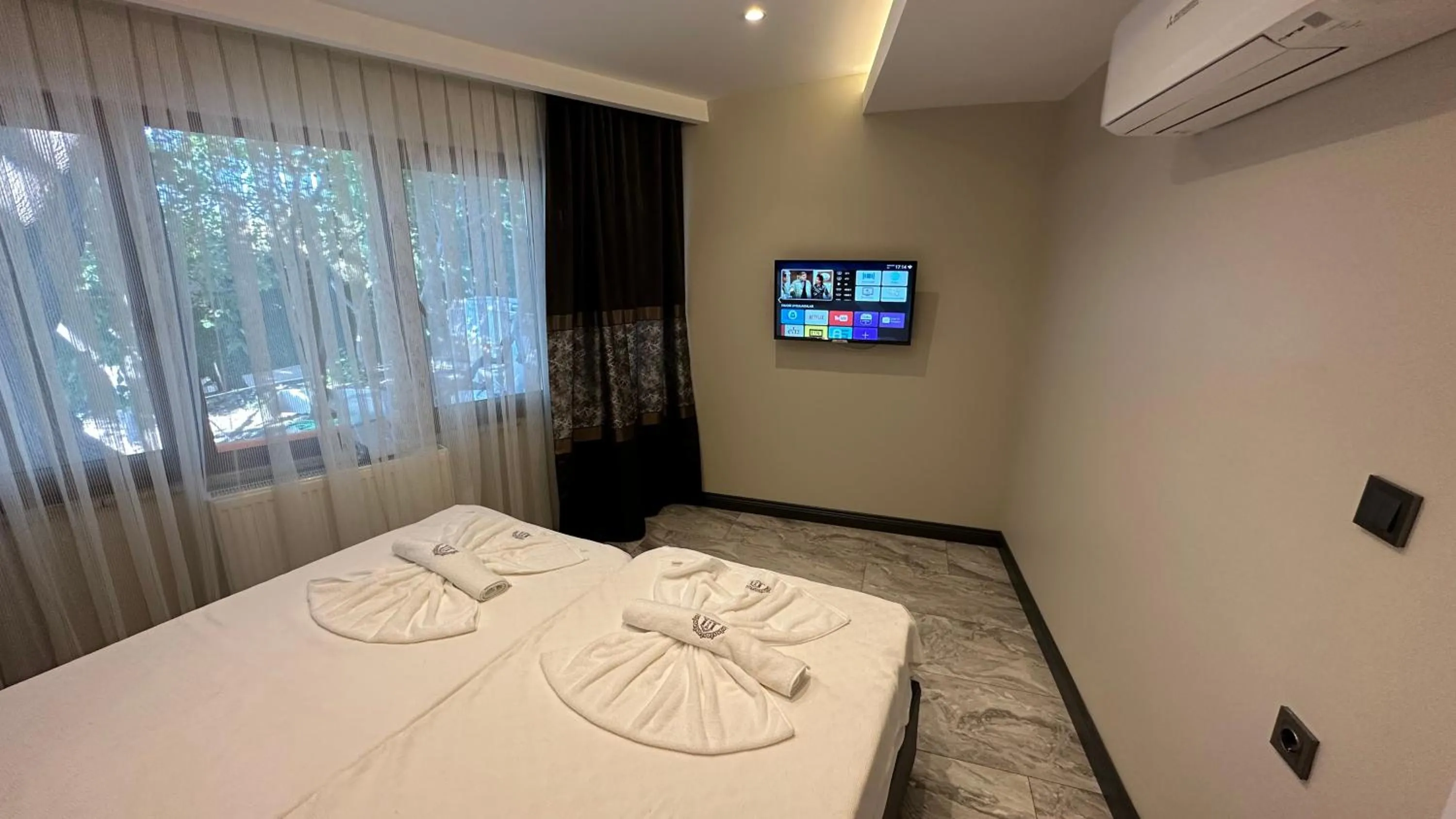 Photo of the whole room, Bed in Mar Boutique Apartment