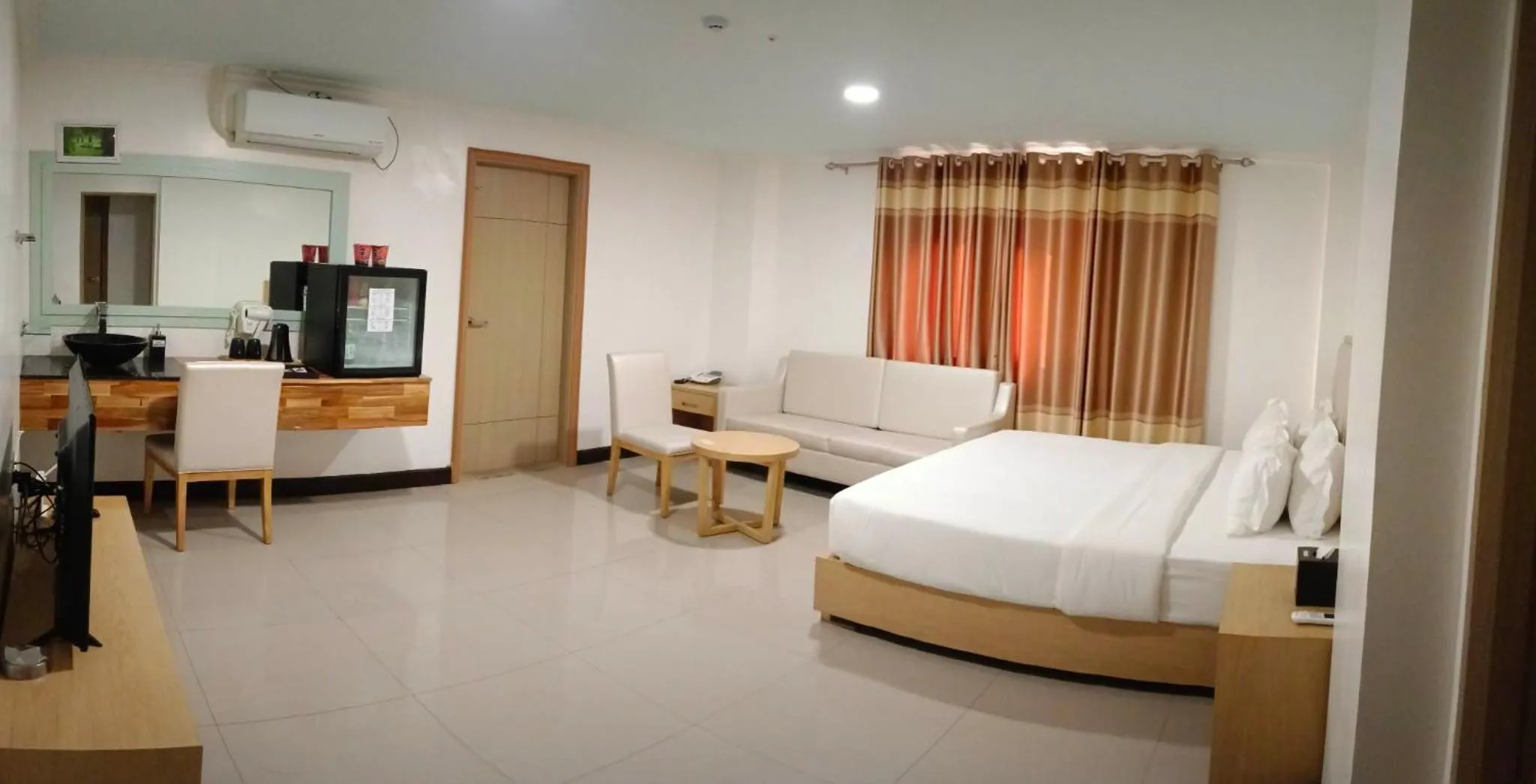 Bed in PUNTA CLARK HOTEL