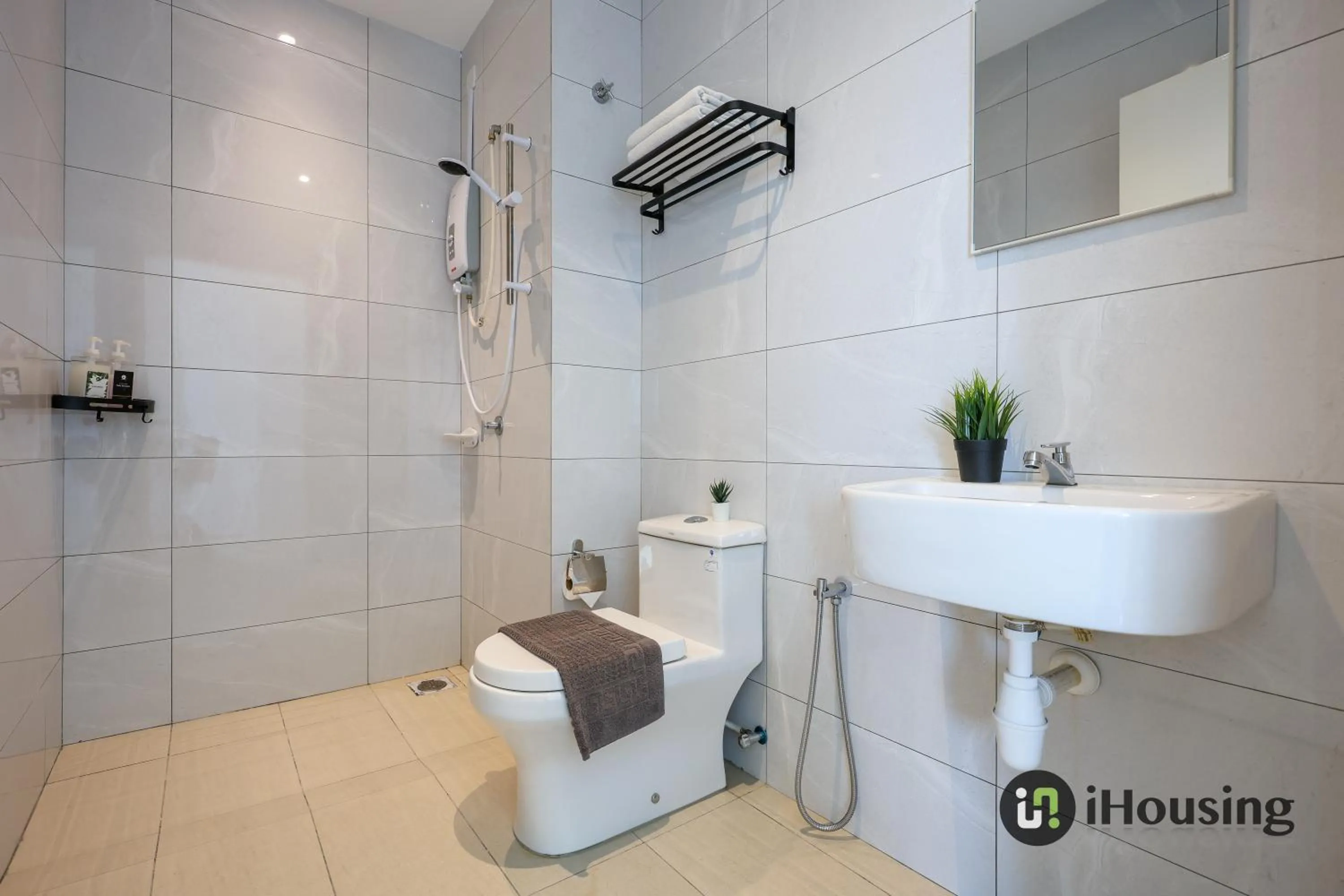 Amber Cove Melaka Premium By I Housing