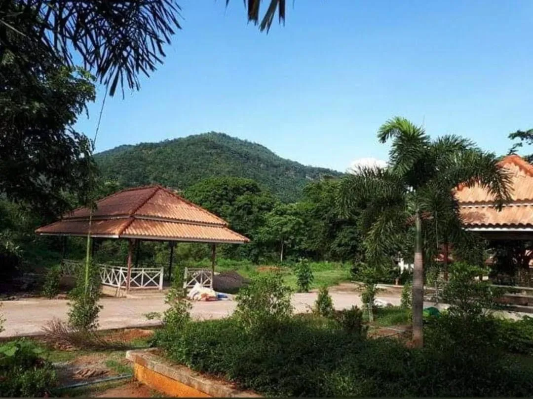 Spring in Erawan Guesthouse