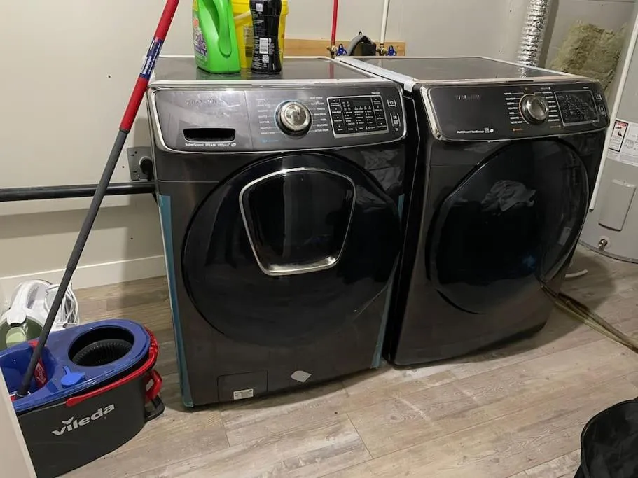 washing machine in Home away from home