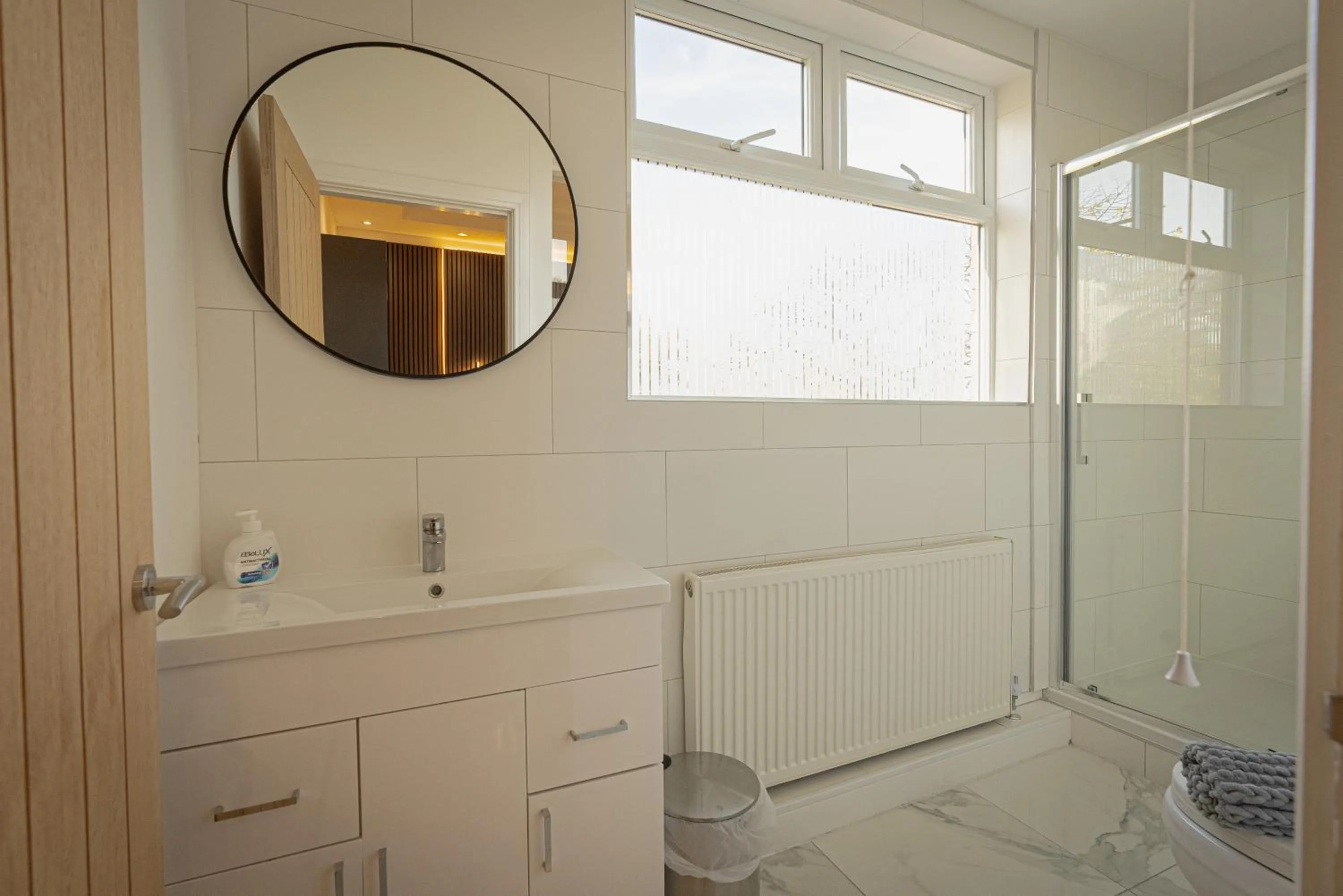 Bathroom in OYO Bellevue Apartments Middlesborough