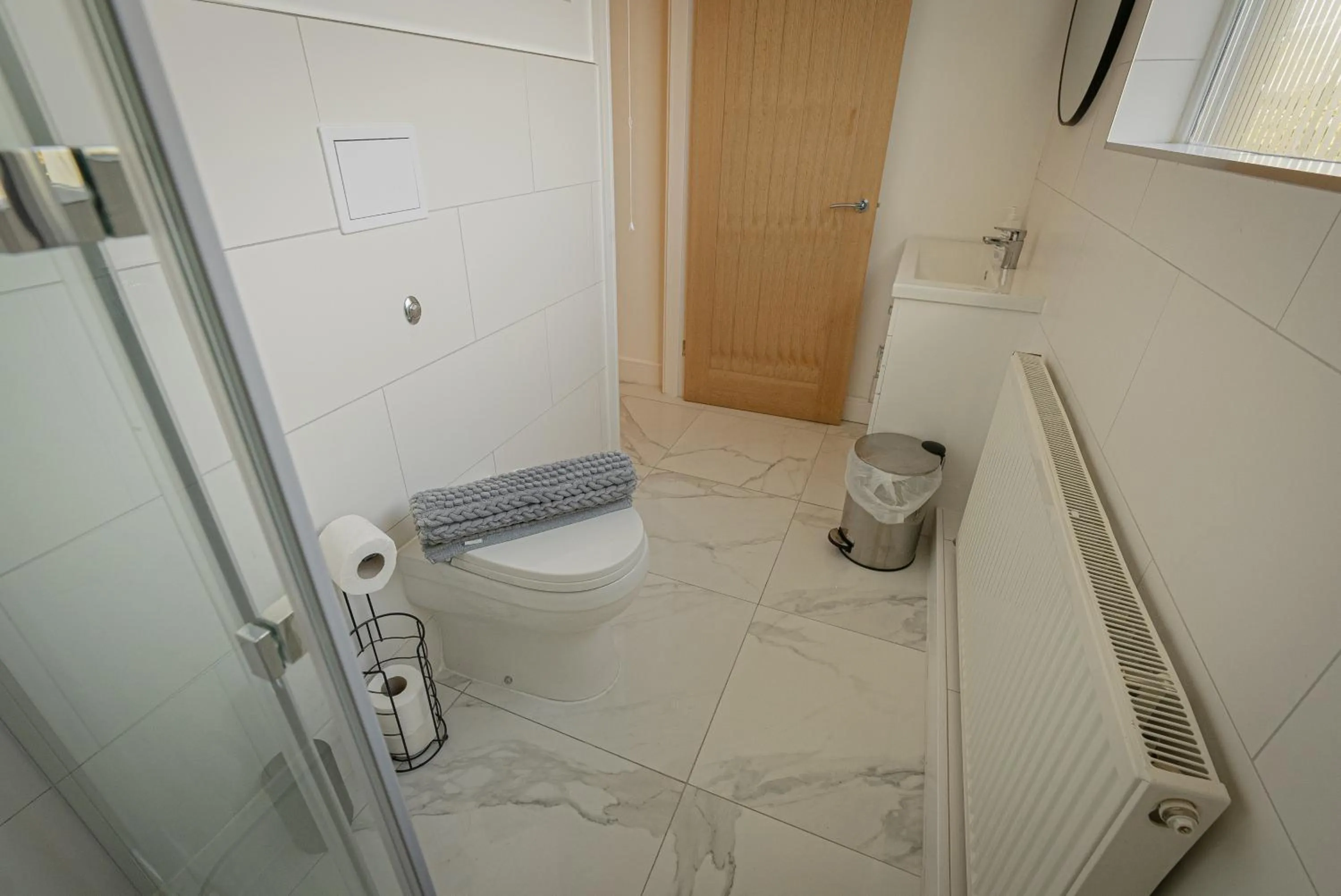 Bathroom in OYO Bellevue Apartments Middlesborough