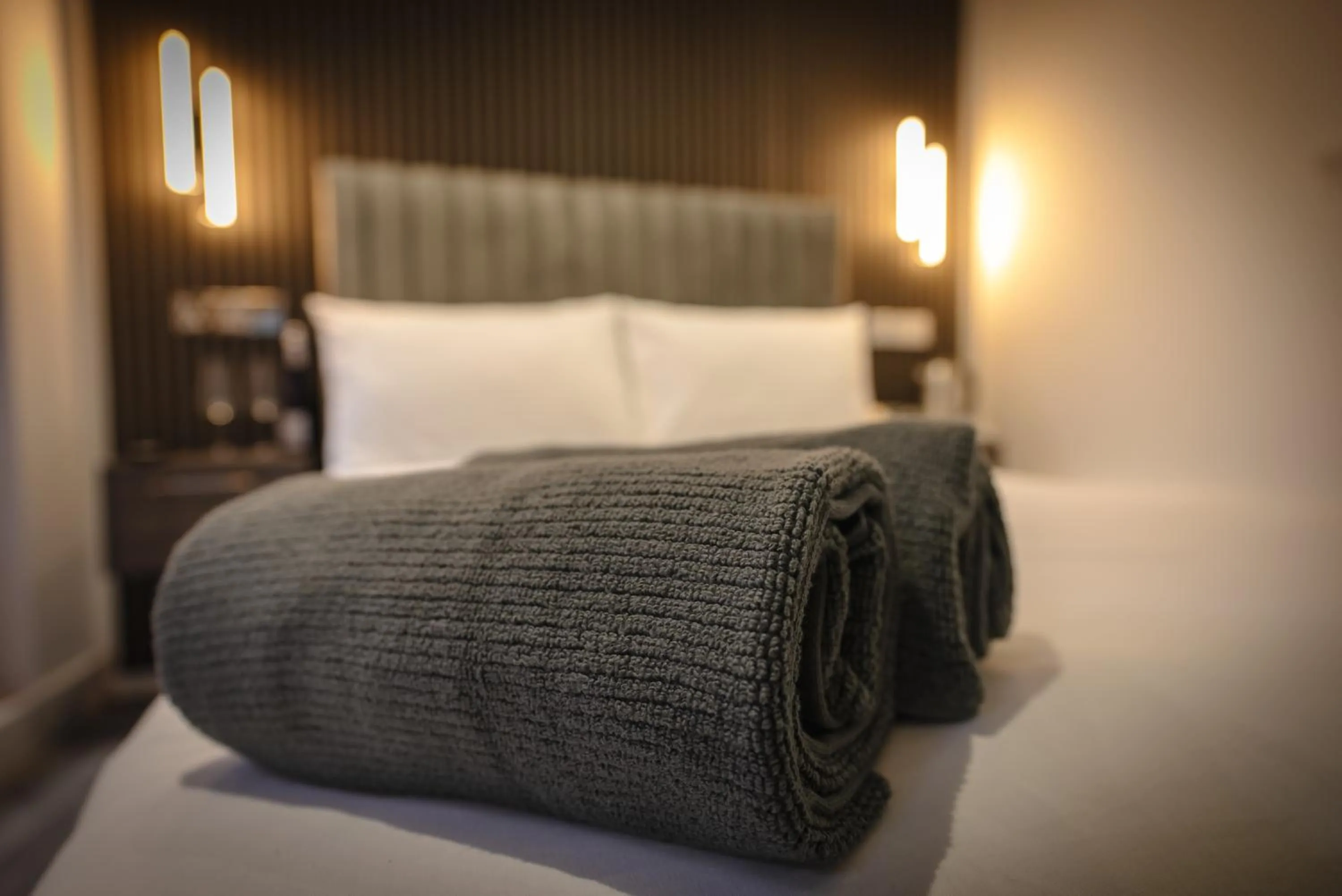 Bedroom, Bed in OYO Bellevue Apartments Middlesborough