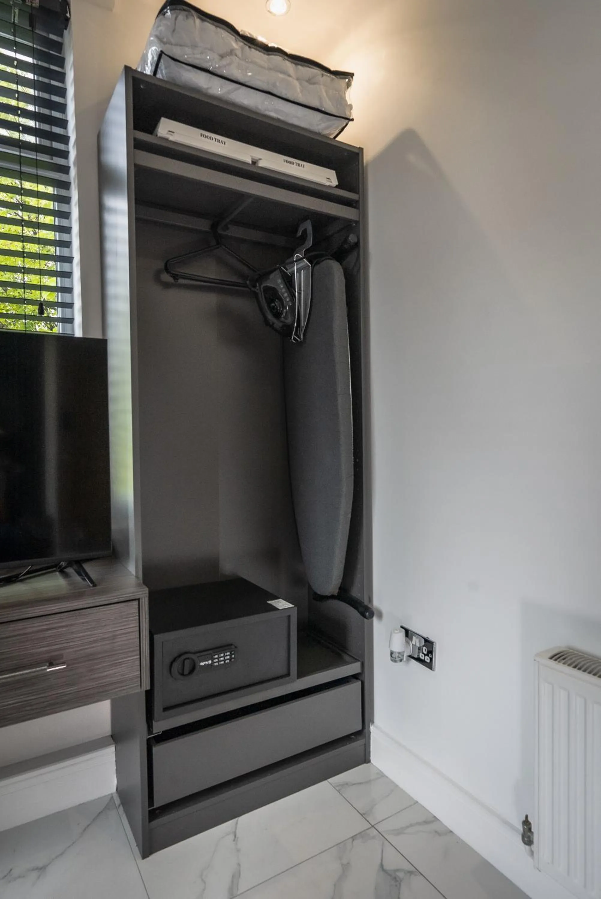 TV and multimedia in Bellevue Apartments Middlesborough