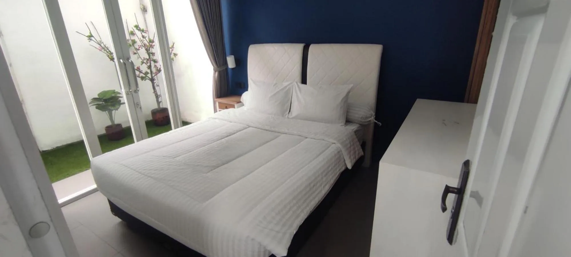 Bed in Aliandra Villa by The Lavana