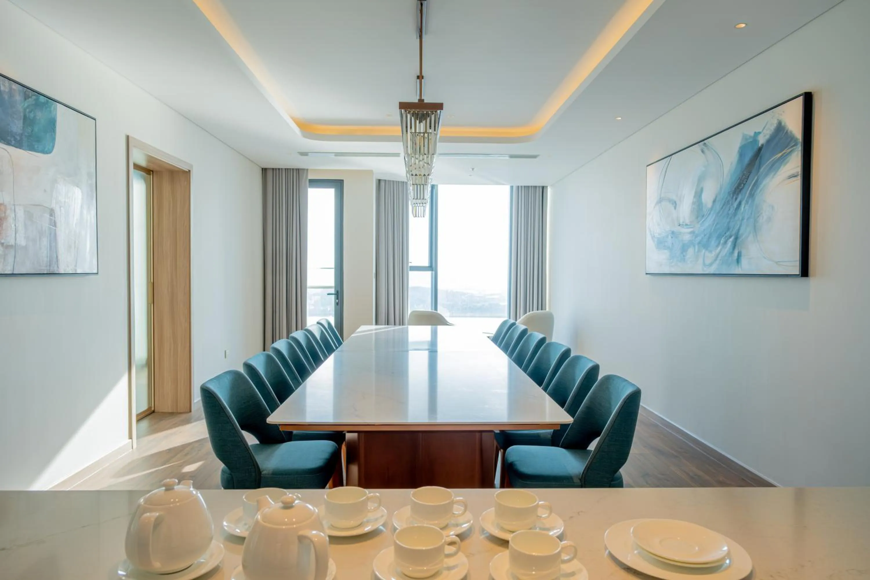 Dining area in A La Carte Ha Long Bay Managed by TASECO