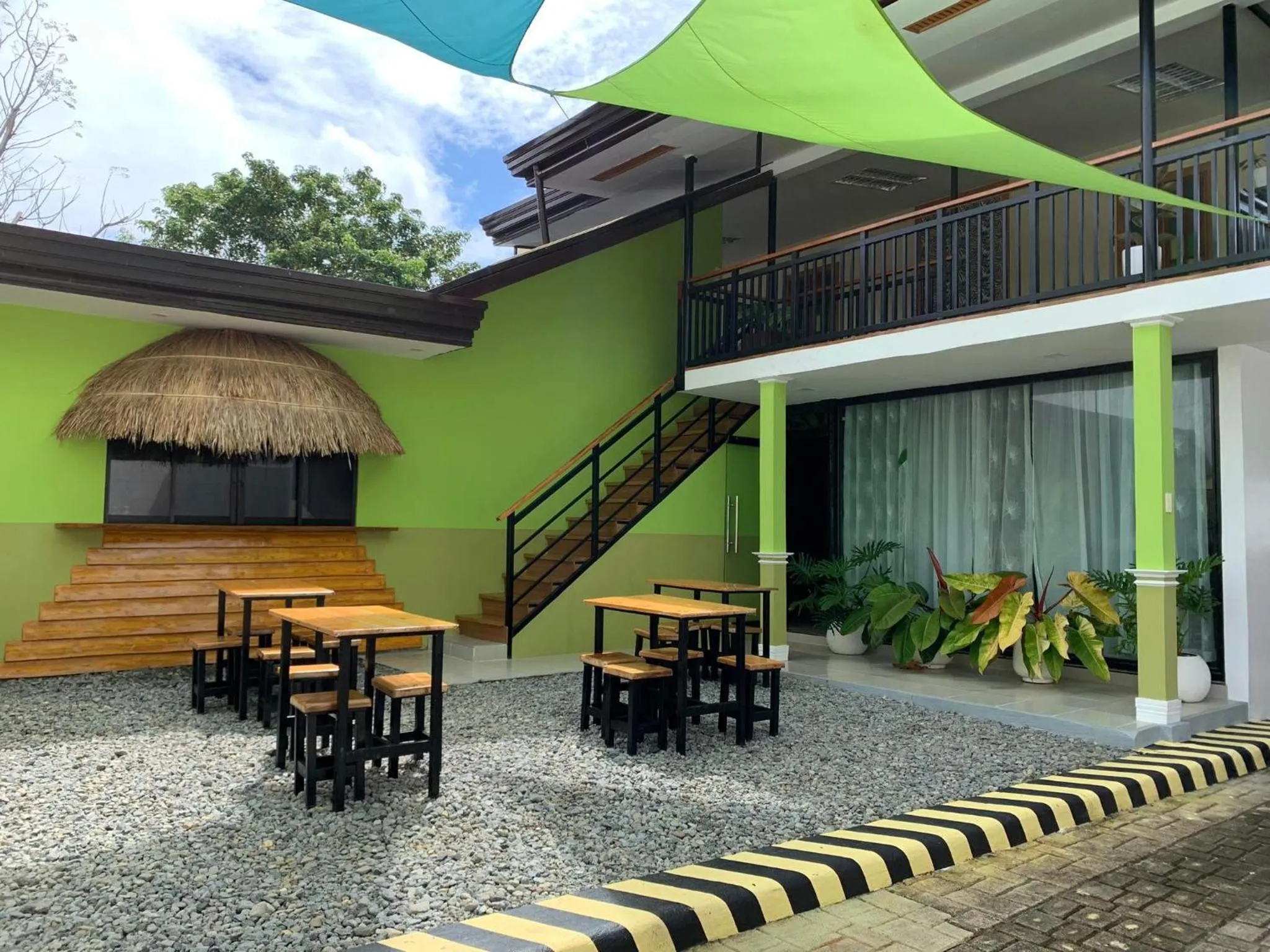 Restaurant/places to eat in Sunshine Stay Panglao