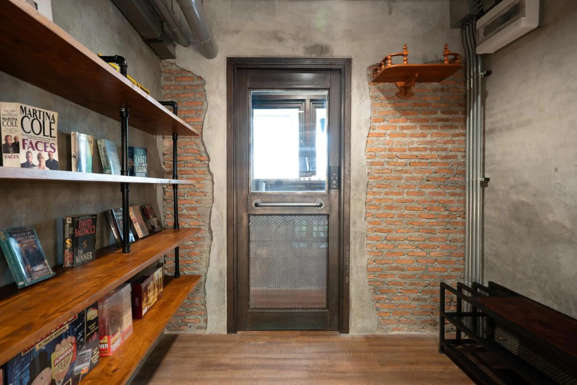 Area and facilities in House of Machine Boutique Hotel