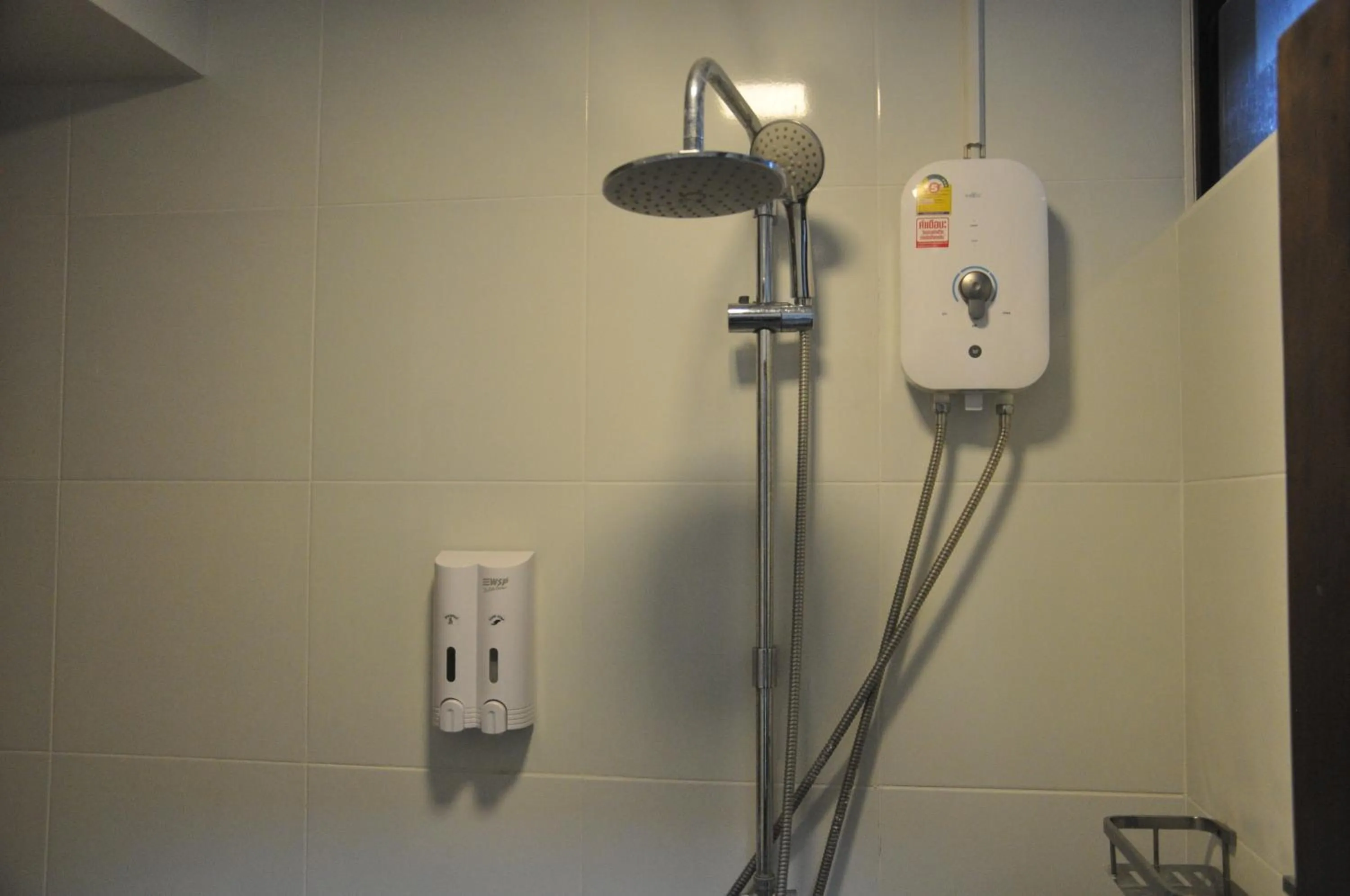 Bathroom in The Bedrooms Maeklong and Services Apartment