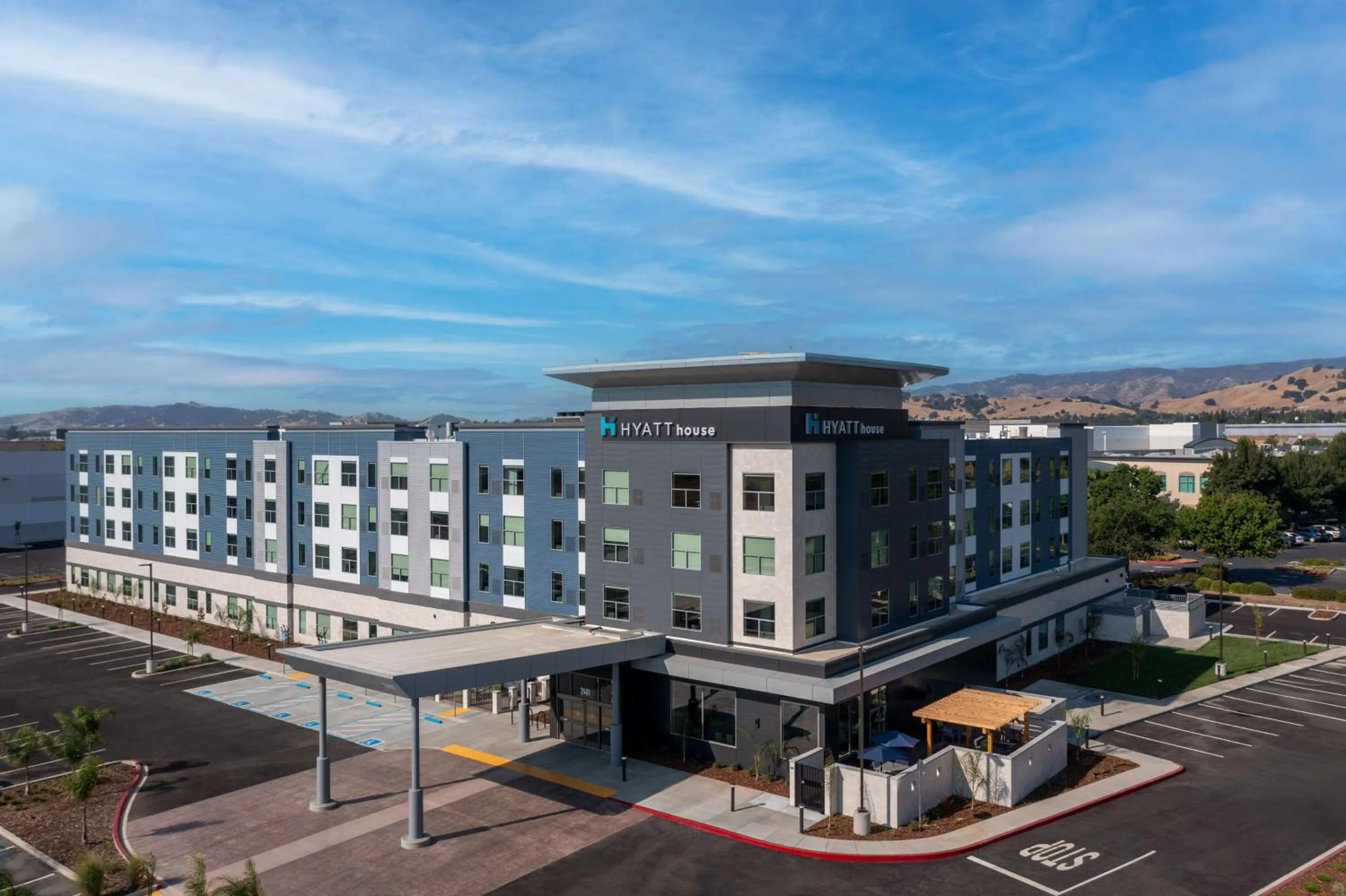 Property building in Hyatt House Vacaville
