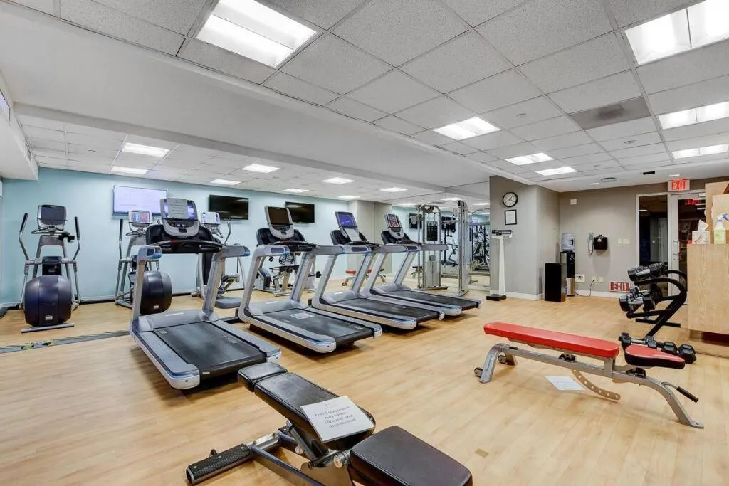 Fitness centre/facilities in Ultimate Las Vegas Getaway One Bedroom Suite with Balcony, Kitchen, Gym, Pool & Free Parking