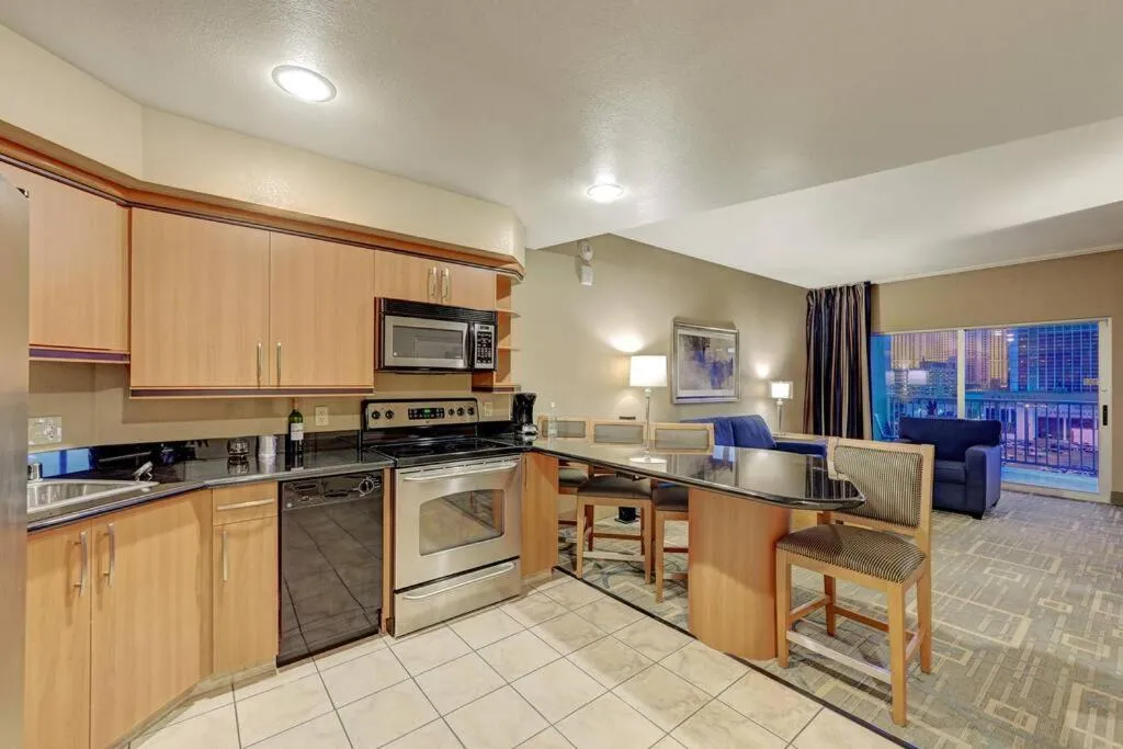 Night in Ultimate Las Vegas Getaway One Bedroom Suite with Balcony, Kitchen, Gym, Pool & Free Parking
