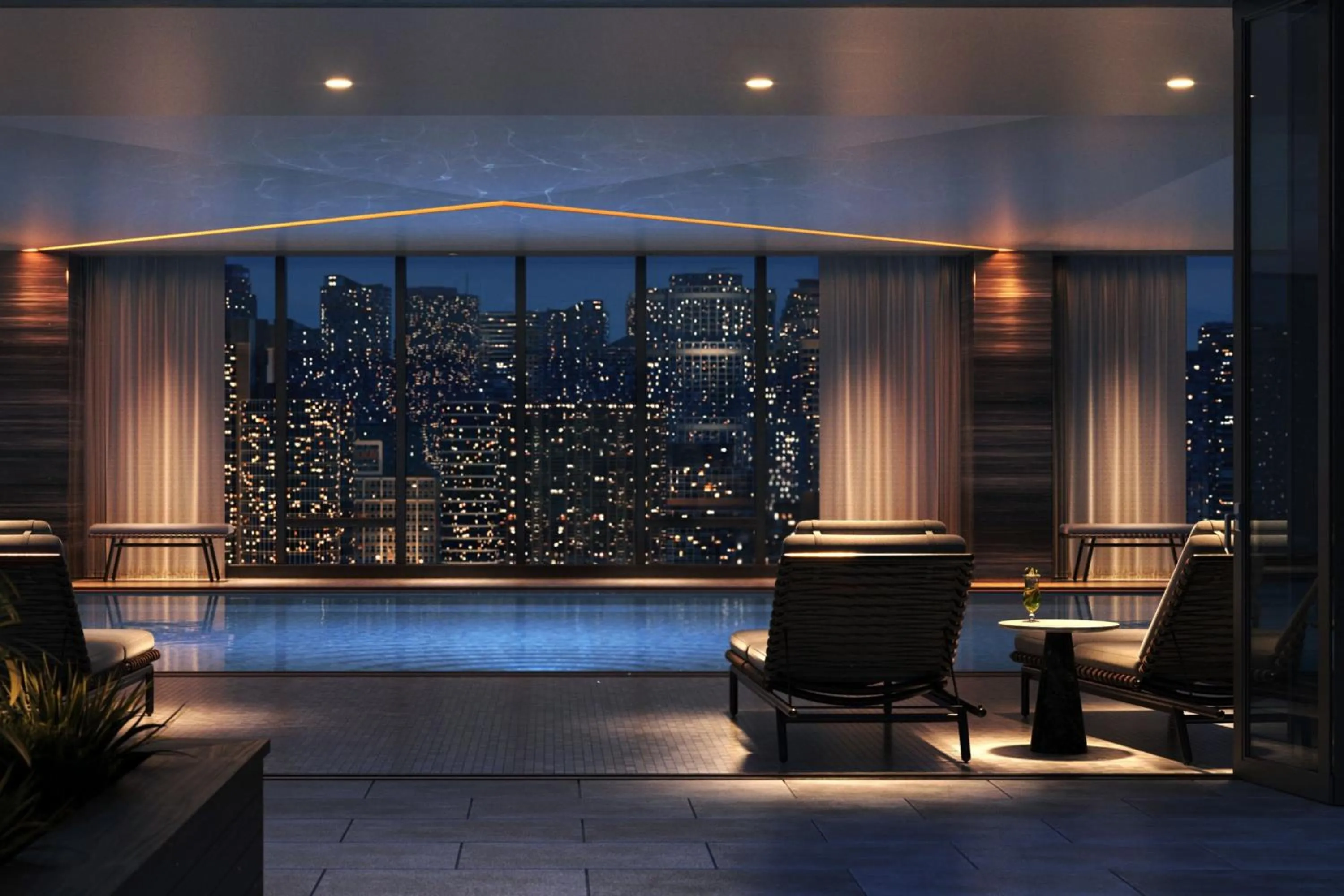 Swimming pool in The St. Regis Chicago