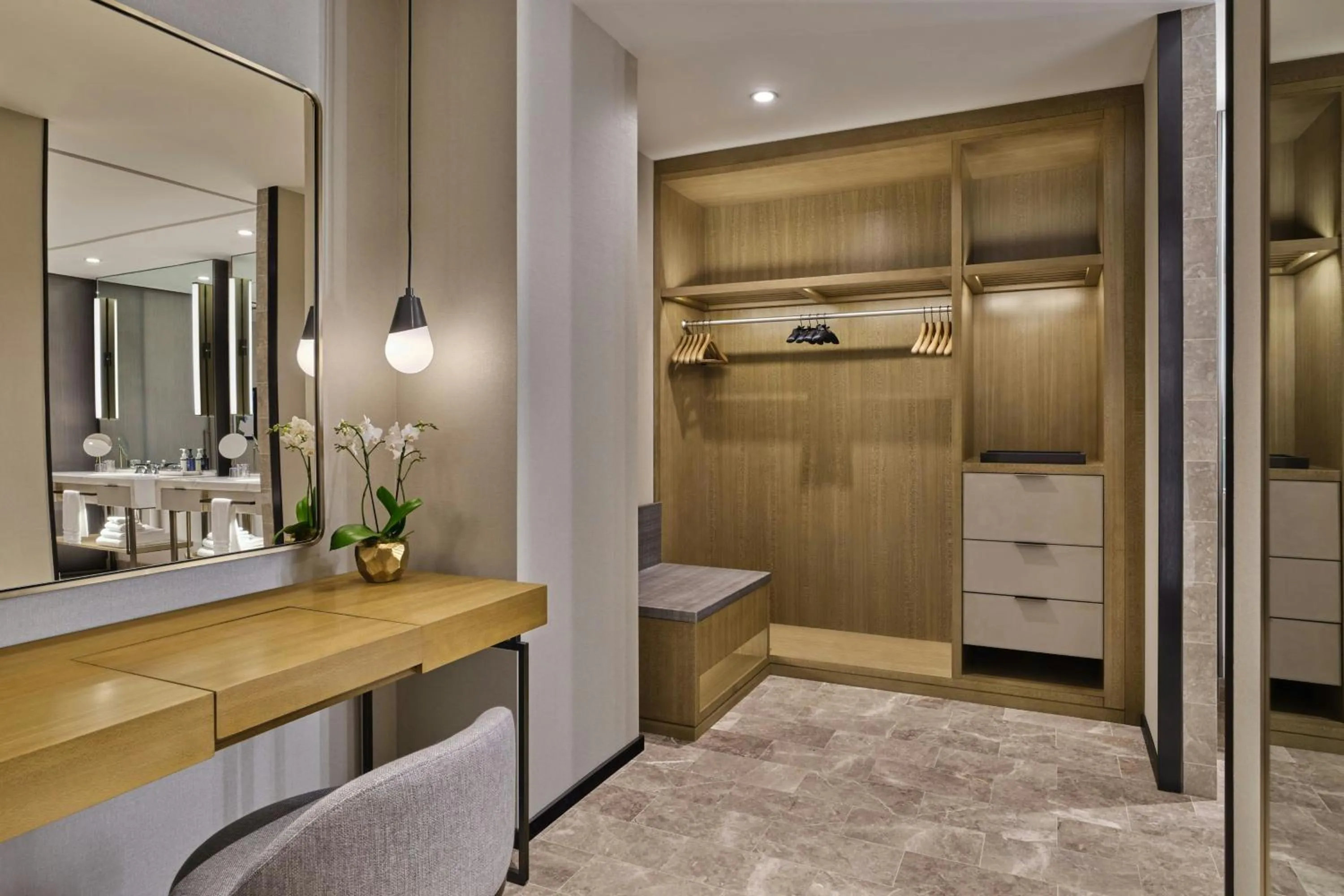 Photo of the whole room in The St. Regis Chicago