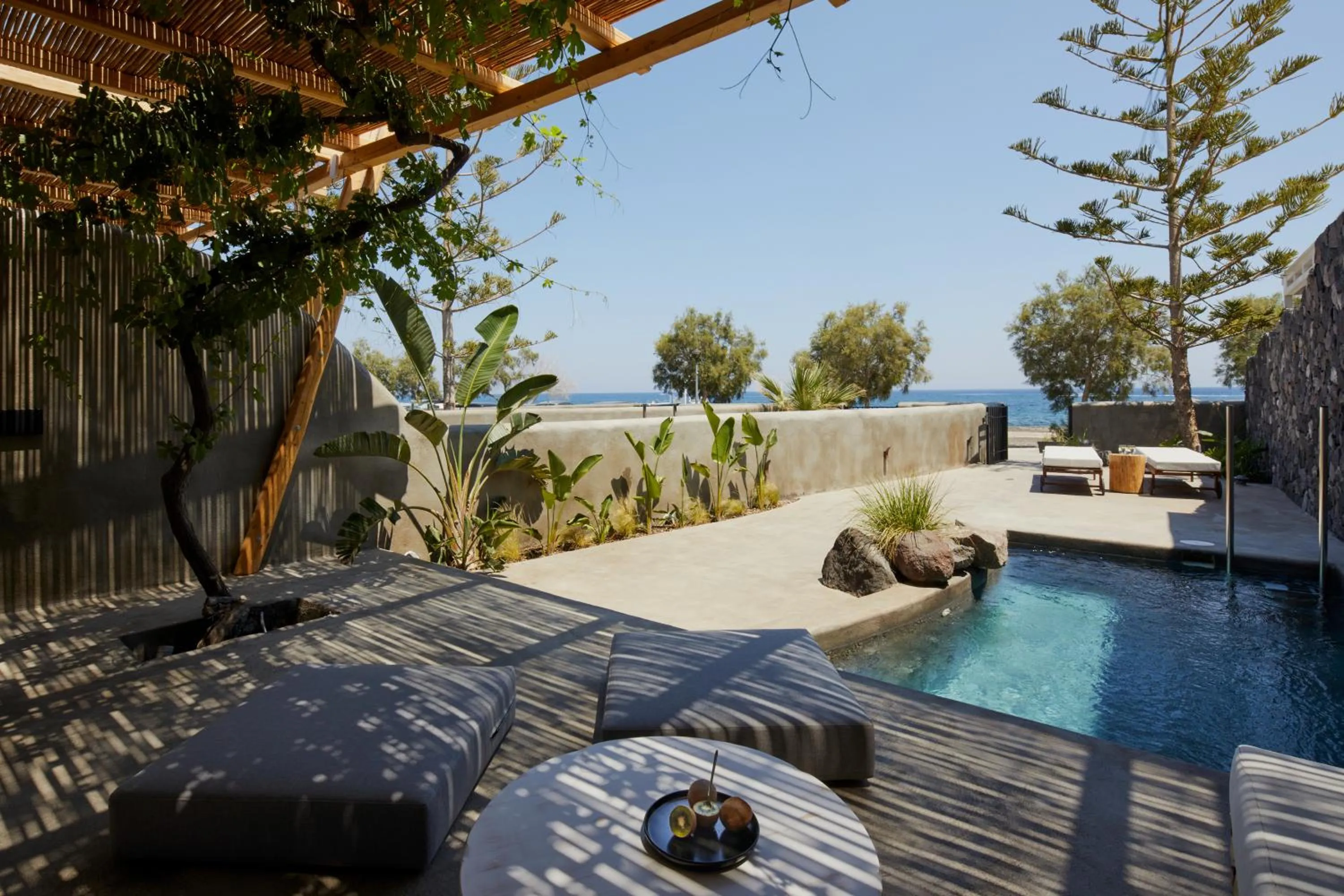 Day in Oscar Beachfront Suites - Adults Only