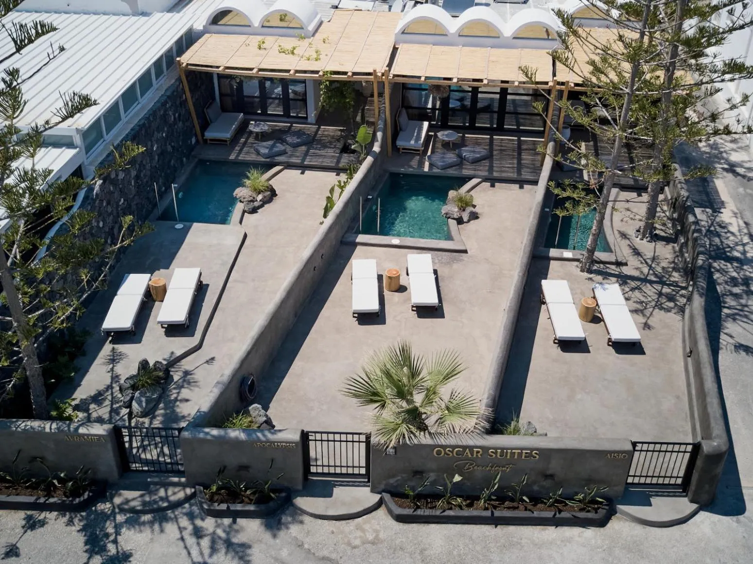 Property building in Oscar Beachfront Suites - Adults Only