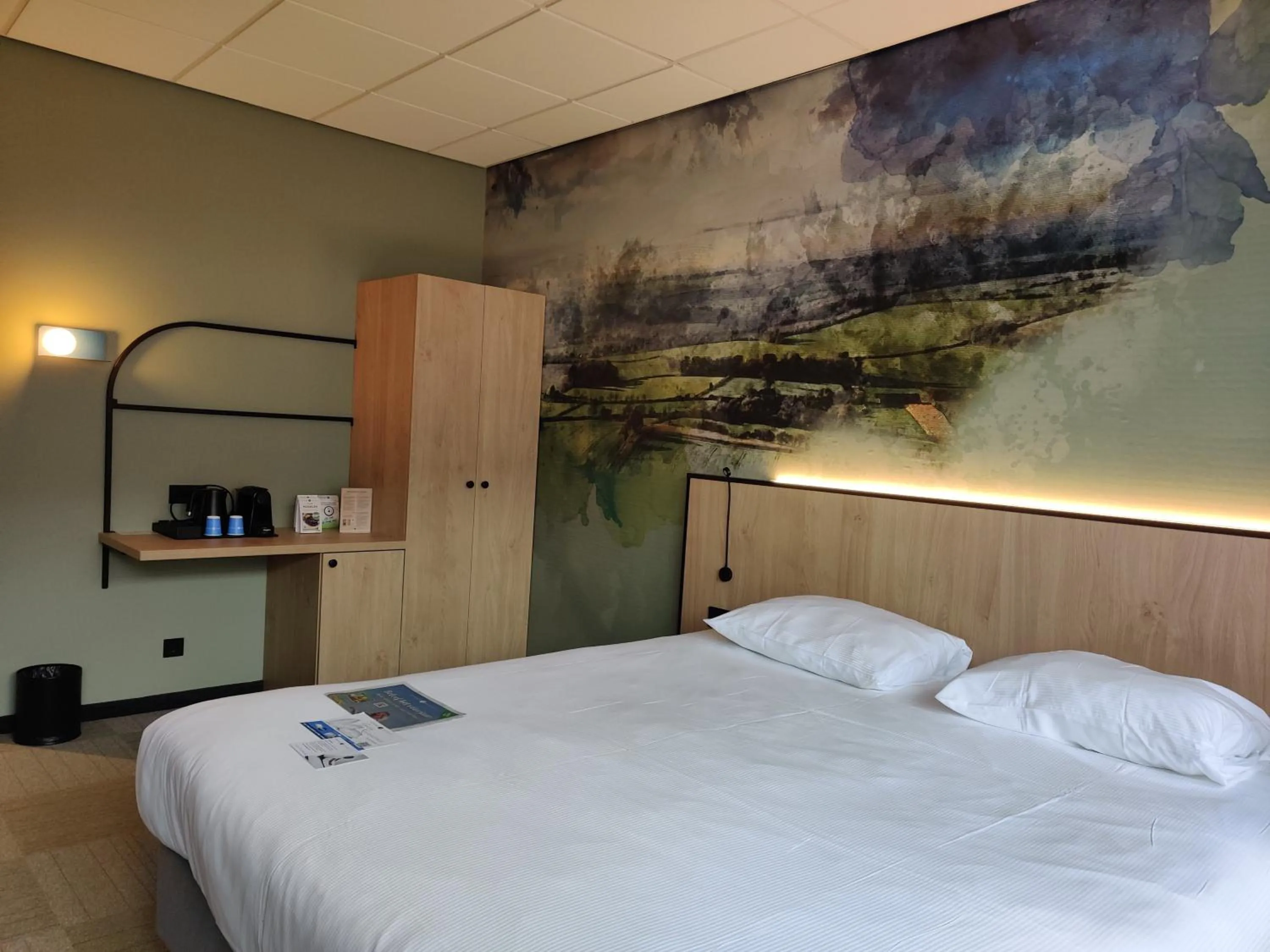 Bed in Fletcher Hotel-Restaurant Marknesse