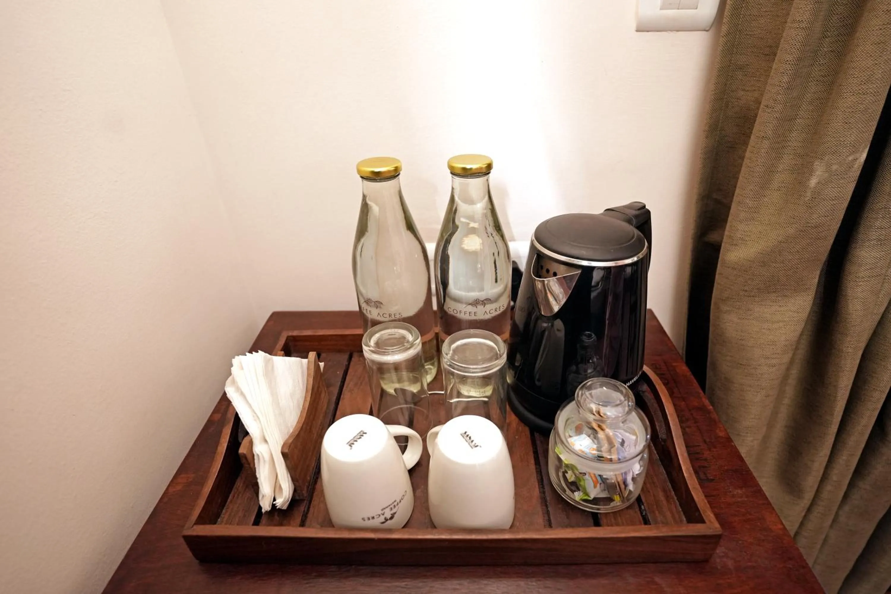 Coffee/tea facilities in Coffee Acres Resort
