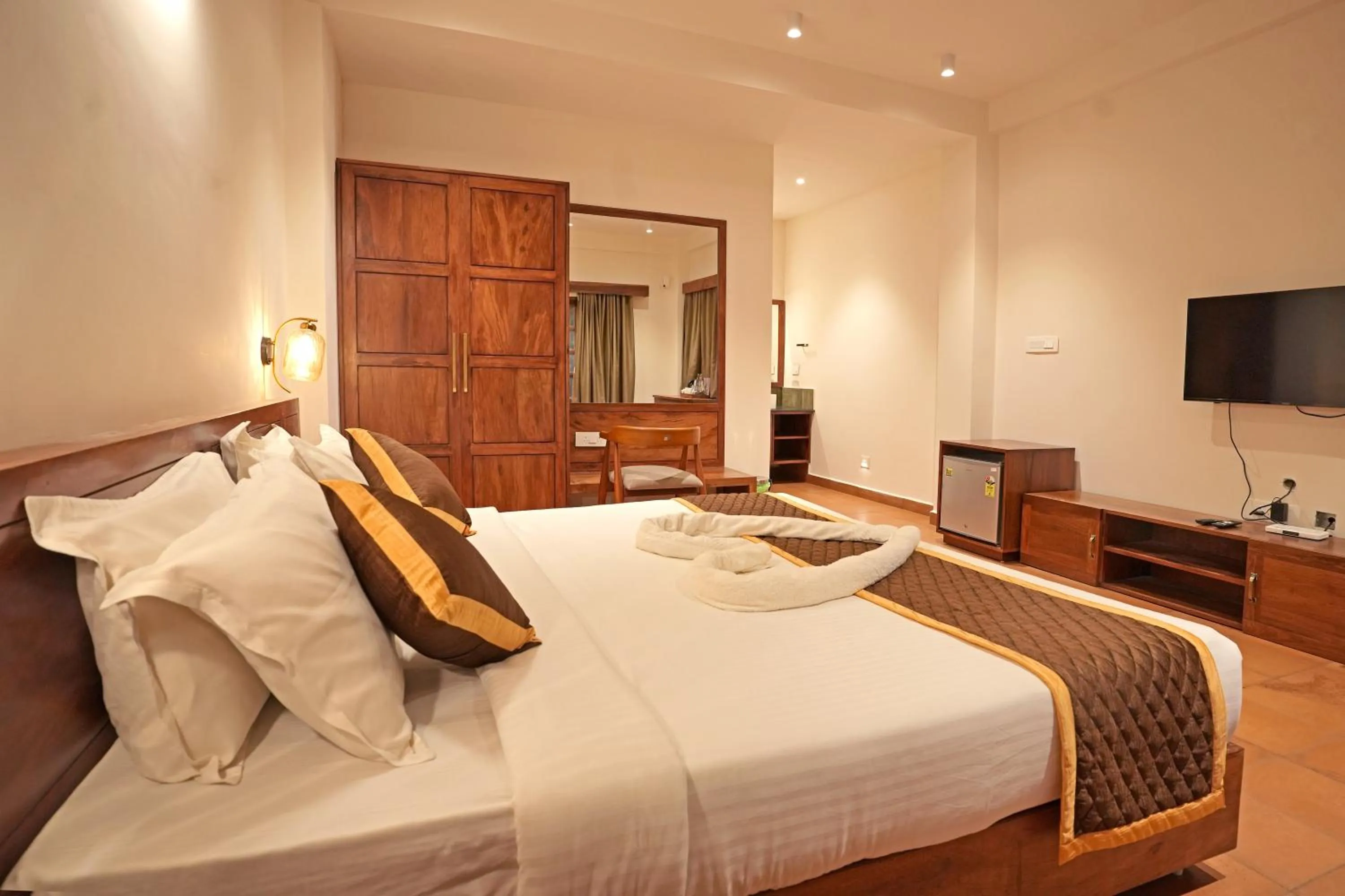 Bed in Coffee Acres Resort