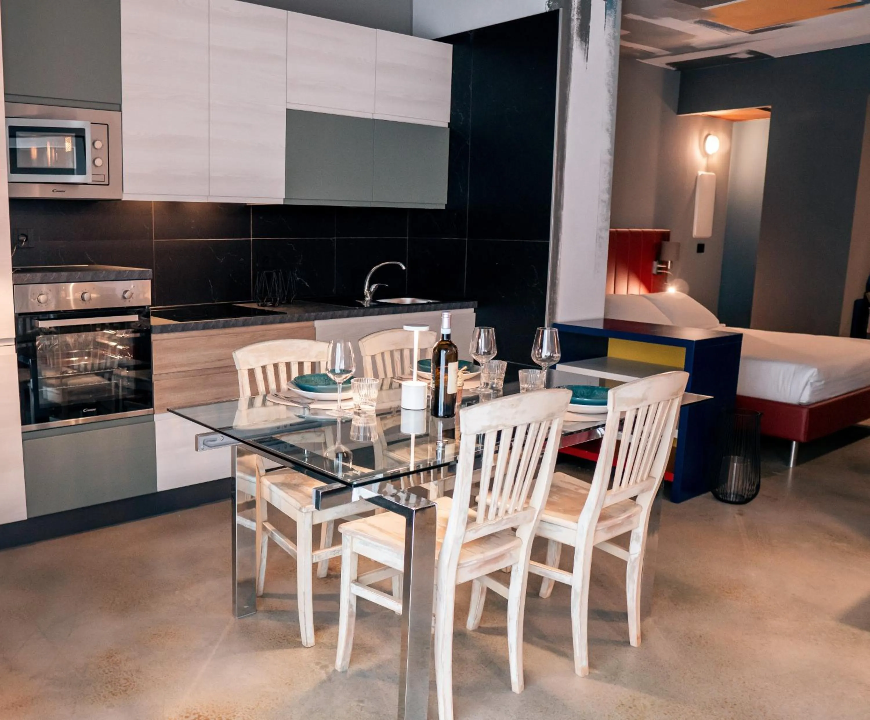 Kitchen or kitchenette in K MODERN HOTEL