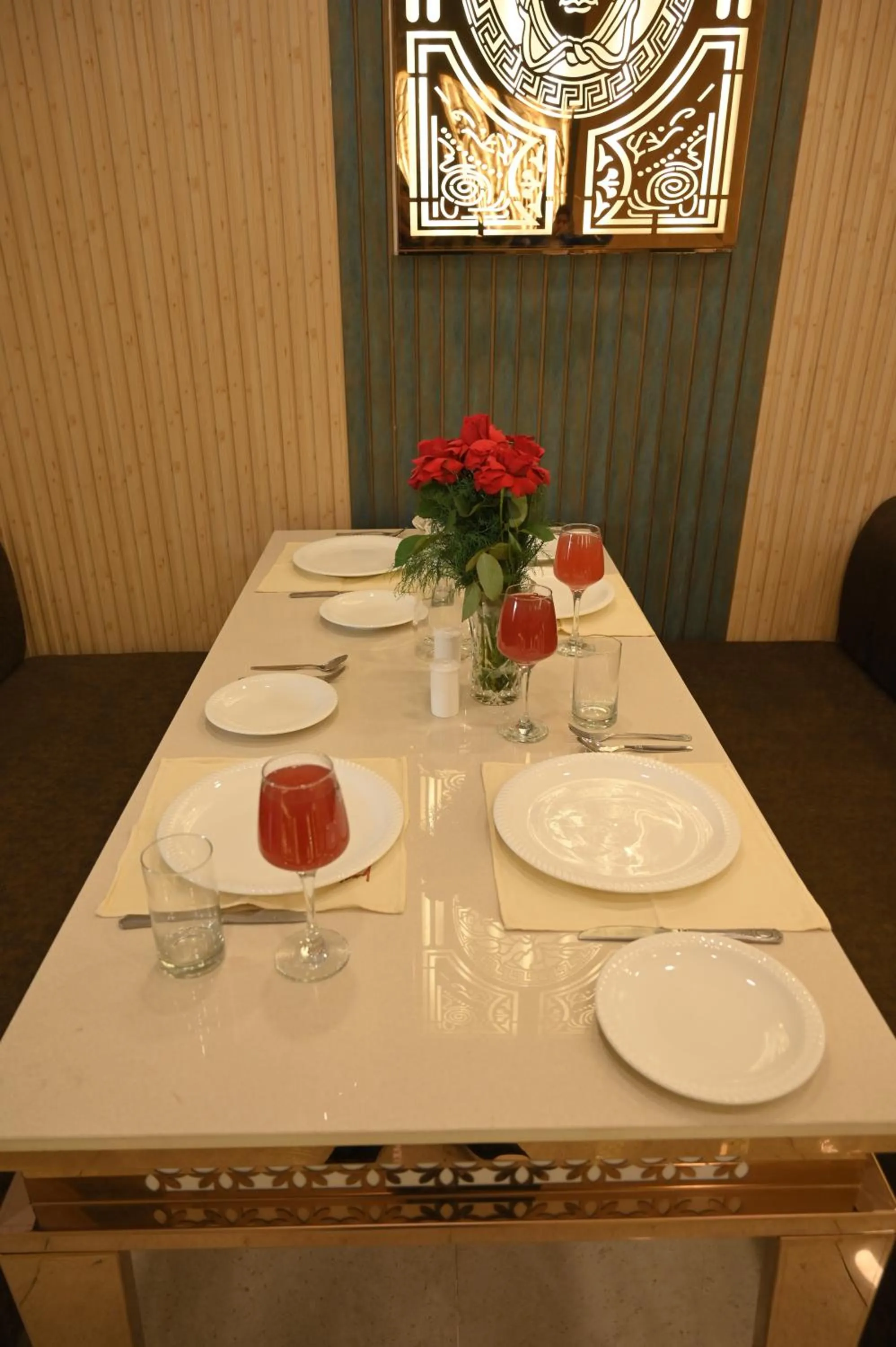 Food and drinks in Ayaan Residency